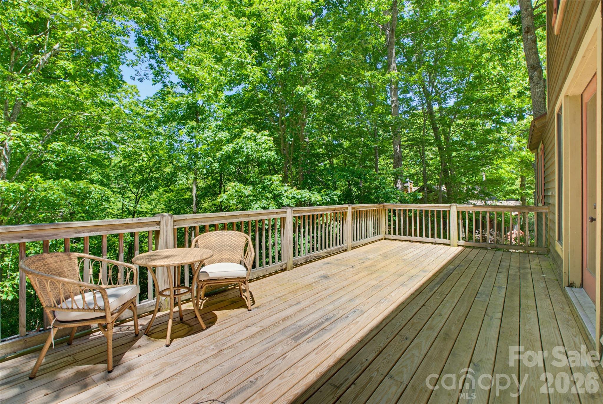 65 Whispering Falls Court Property Photo 21