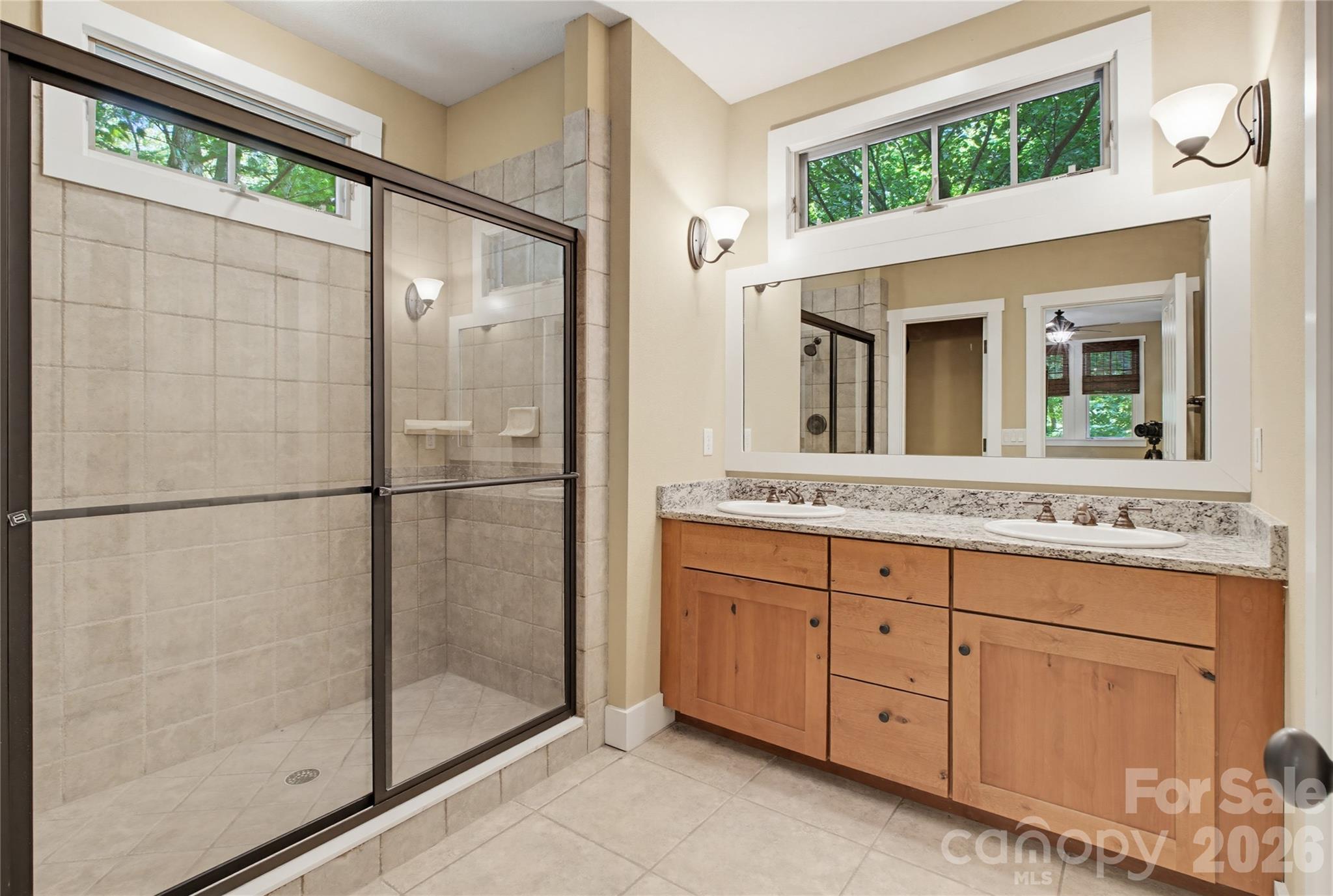 65 Whispering Falls Court Property Photo 25