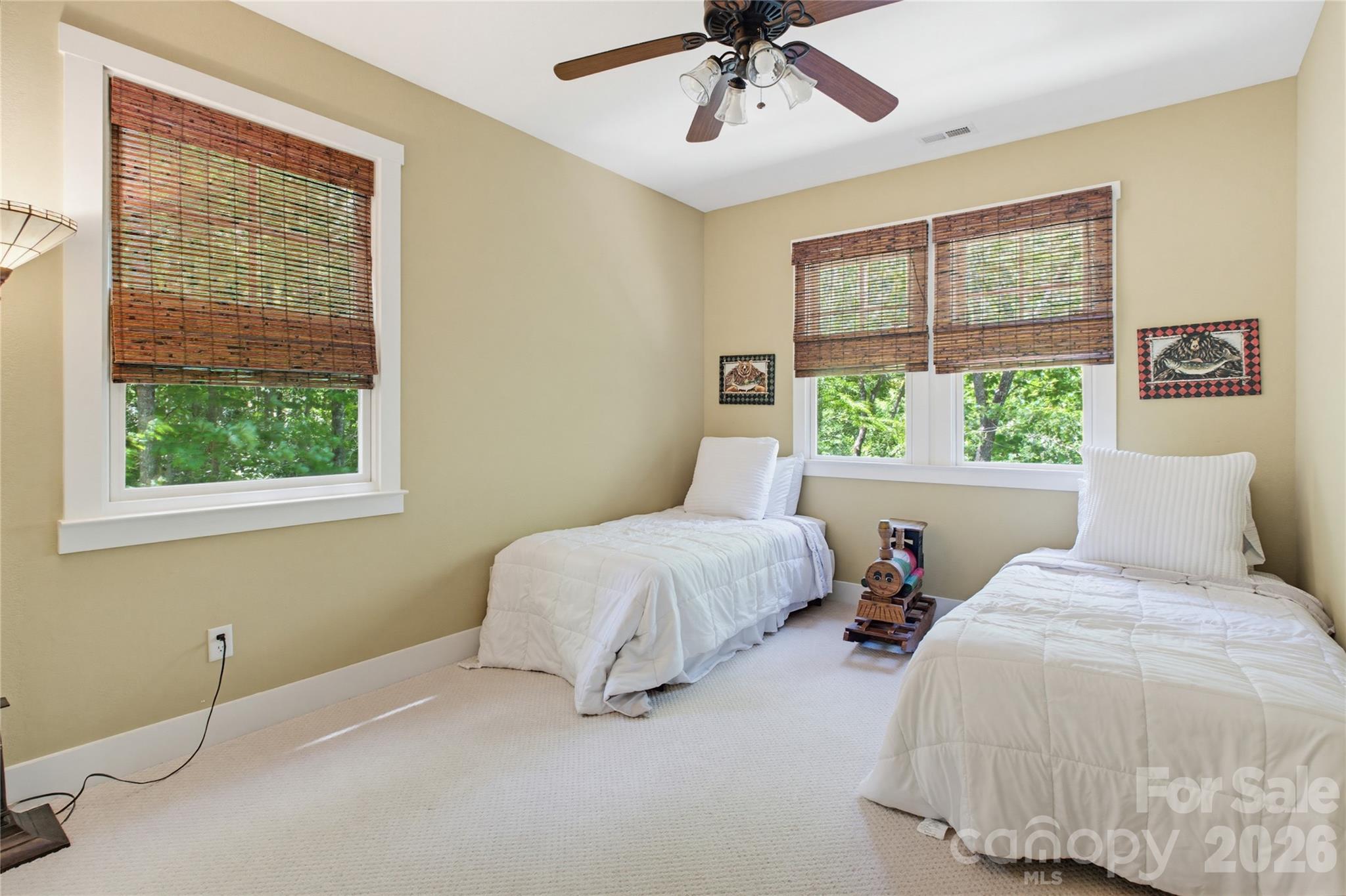 65 Whispering Falls Court Property Photo 29