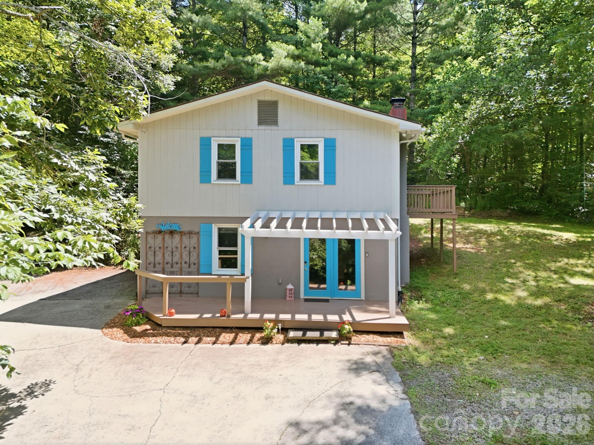 95 Walker Cove Road Property Photo 2