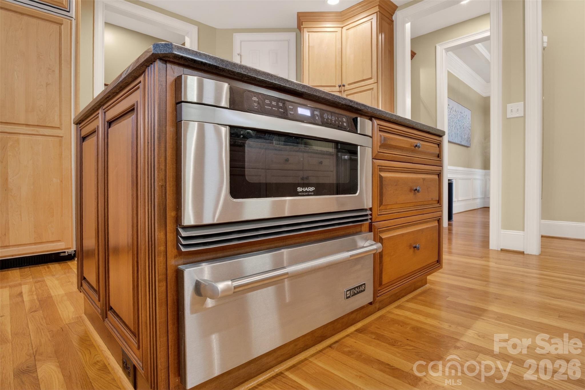 9533 Millen Drive Property Photo 6