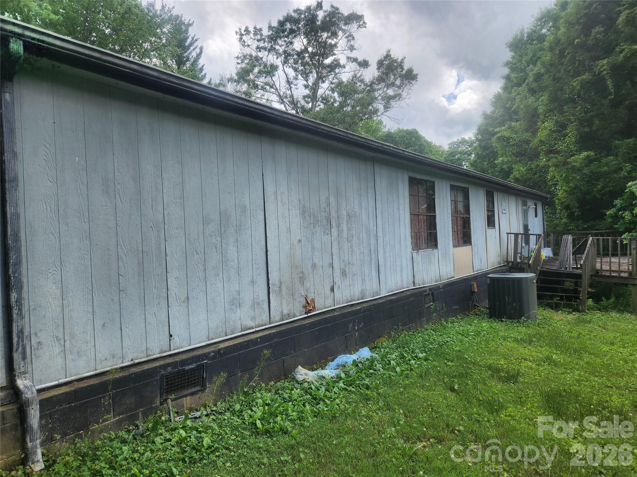 135 Watson Avenue Property Photo 4