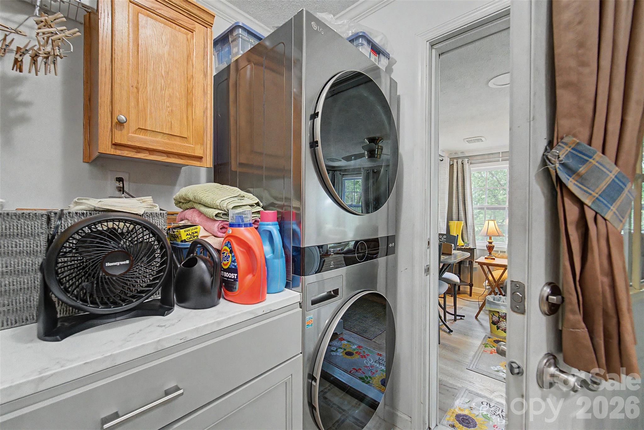 90, 106 & 132 Hennessee Street Property Photo 24