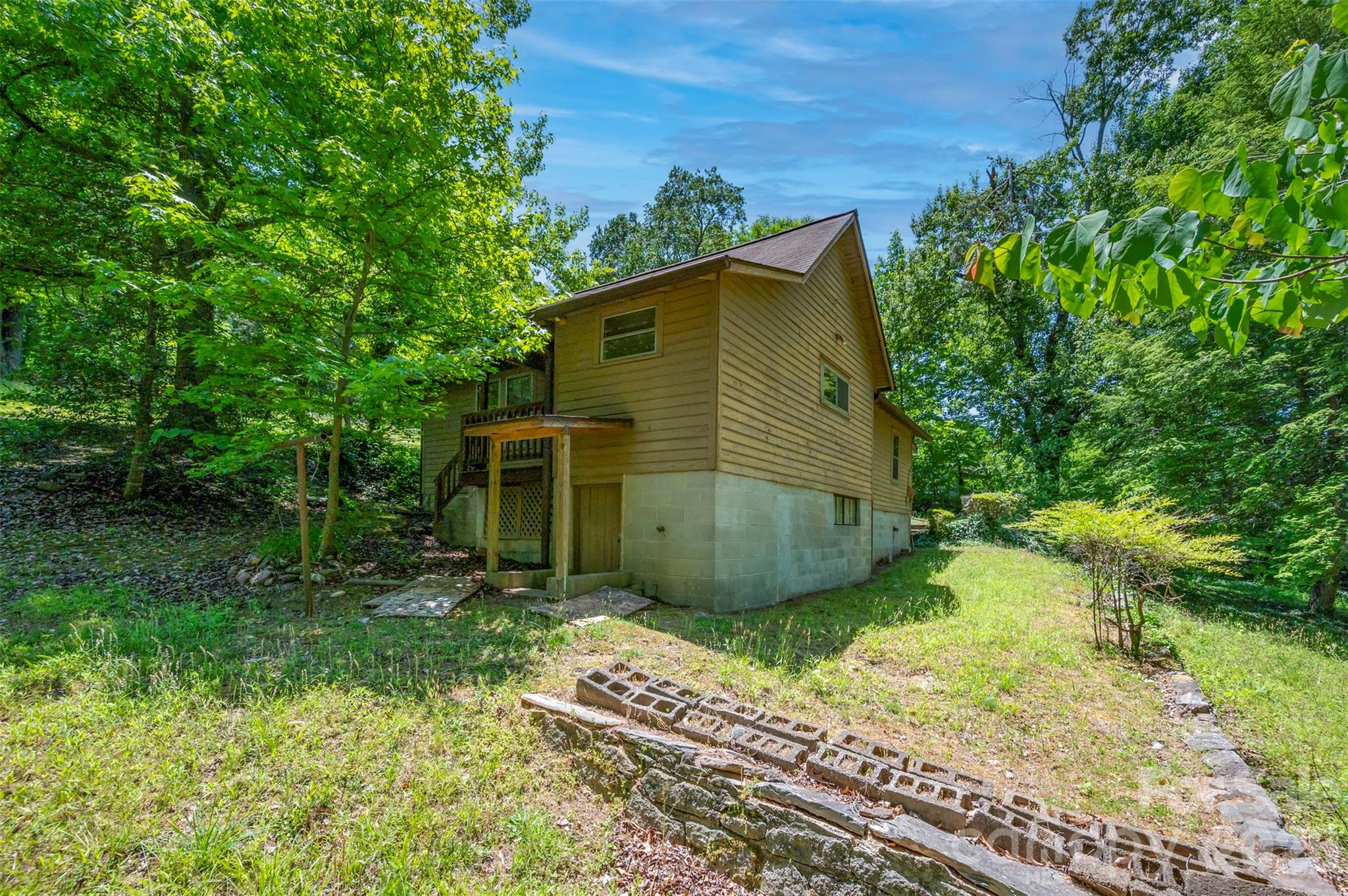 77 First Street Property Photo 10