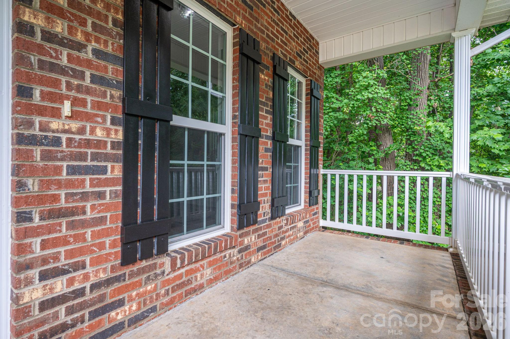 105 Tanager Lane Property Photo 5