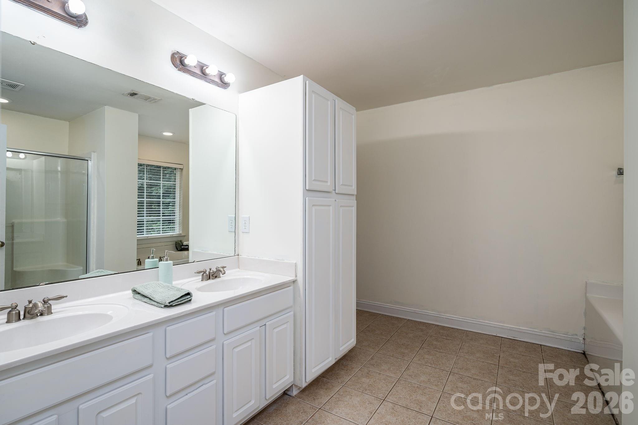 105 Tanager Lane Property Photo 24