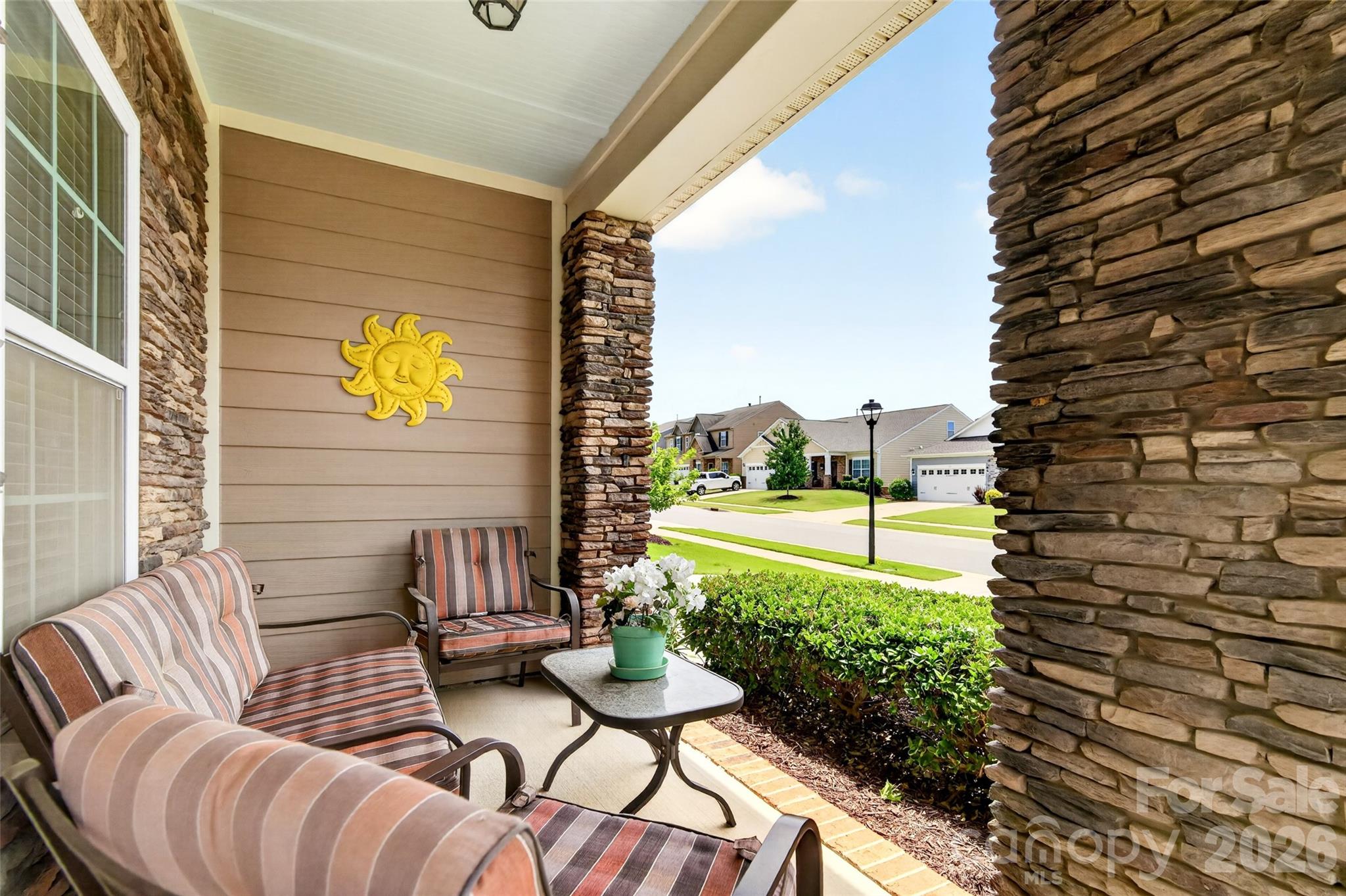 179 Glastonbury Drive Property Photo 20
