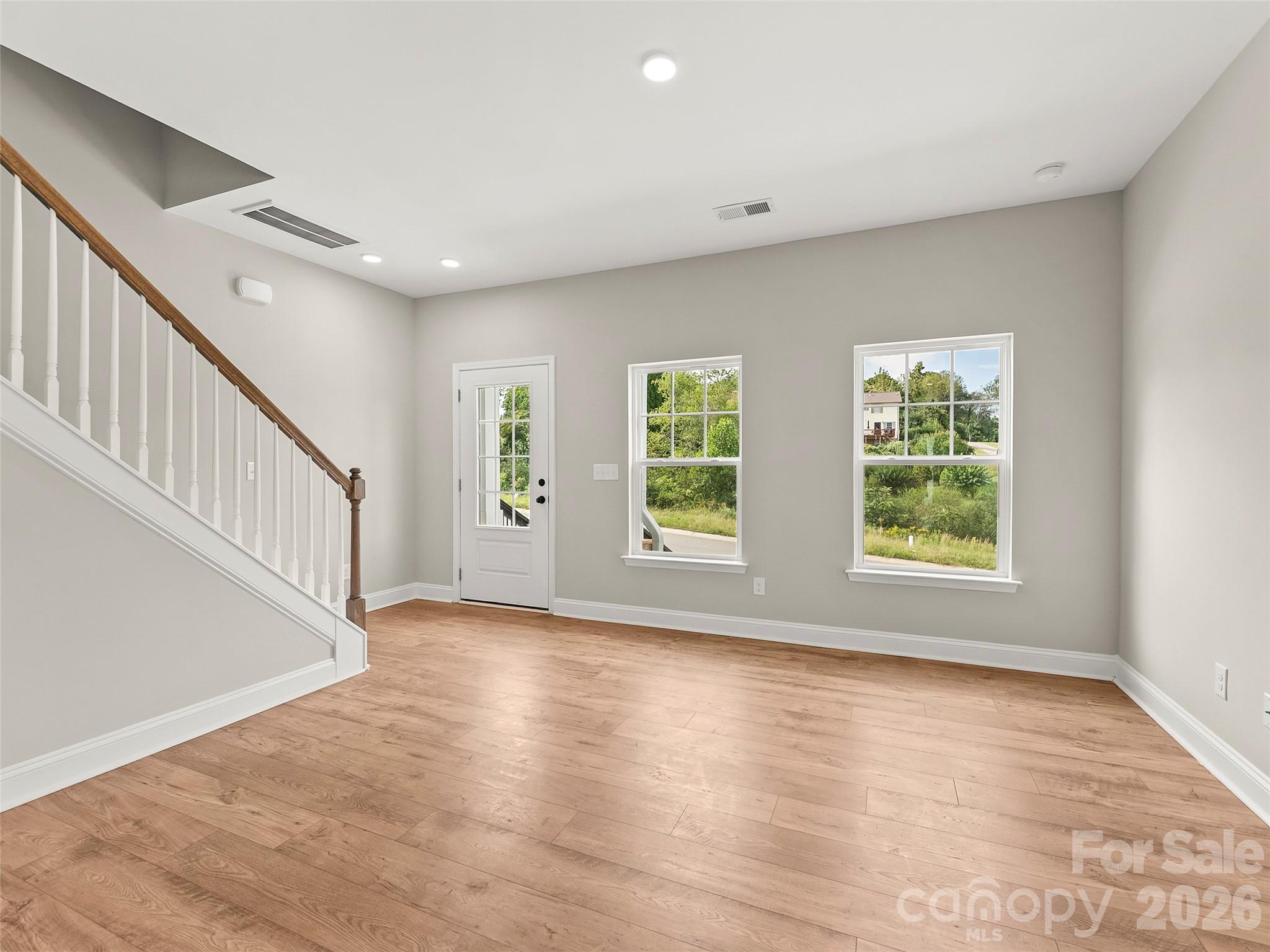137 Cherry Springs Lane 12-e Property Photo 5