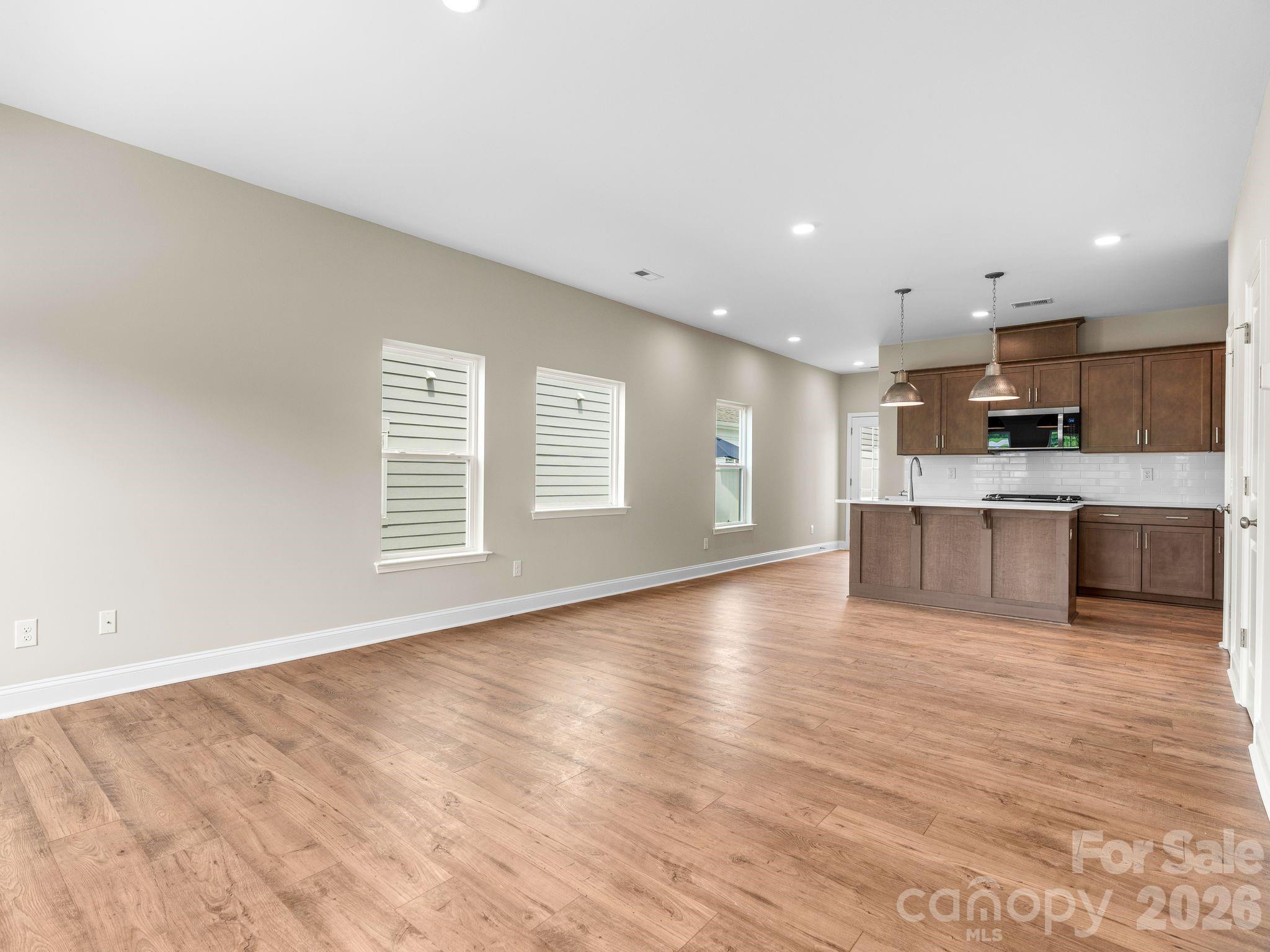 137 Cherry Springs Lane 12-e Property Photo 8