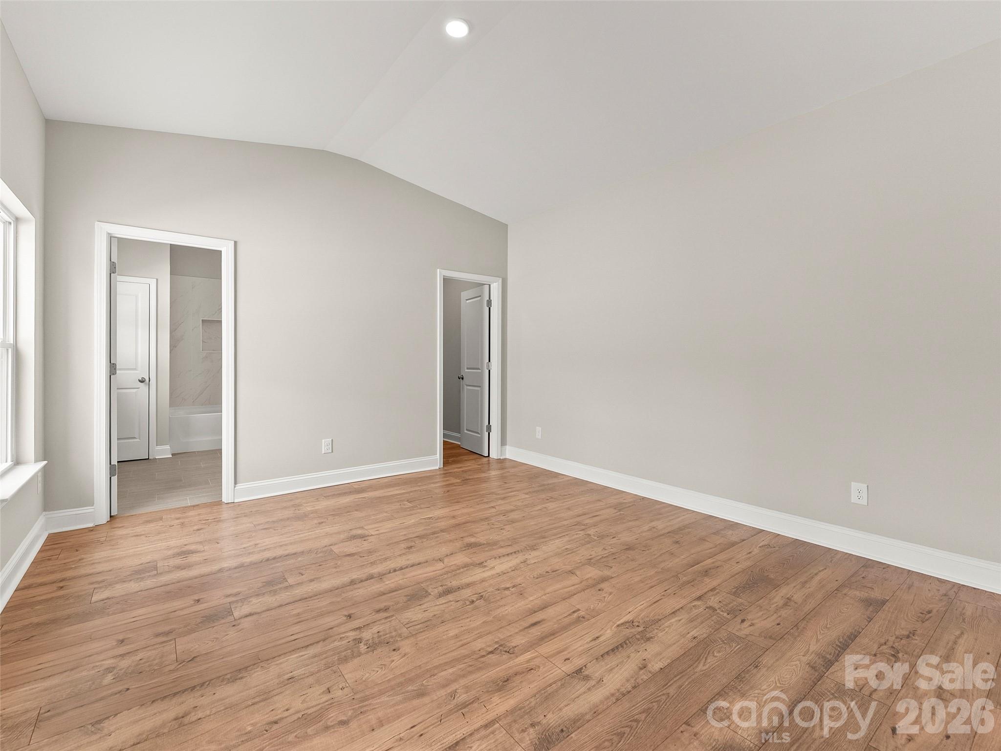 137 Cherry Springs Lane 12-e Property Photo 11