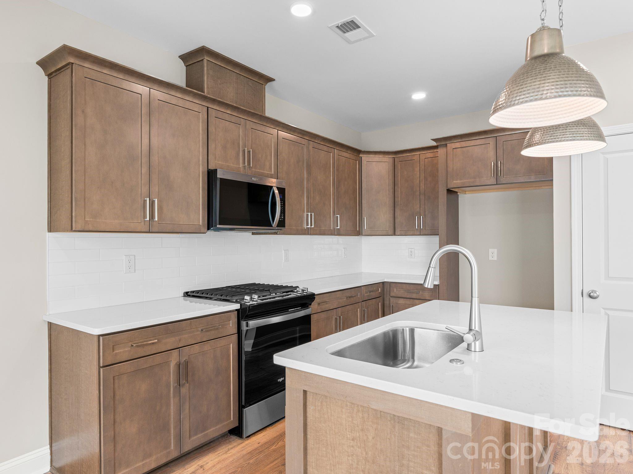137 Cherry Springs Lane 12-e Property Photo 14