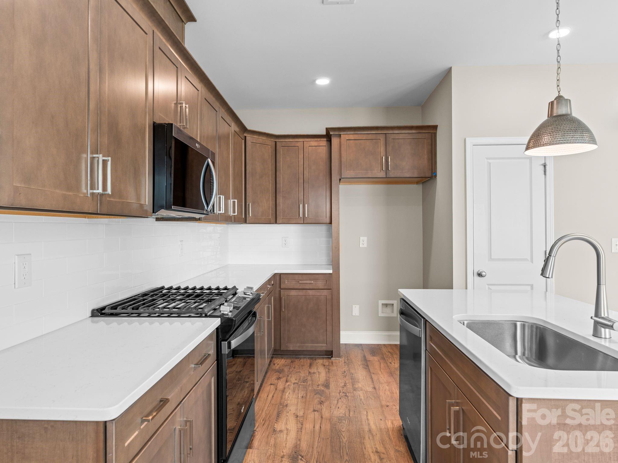 137 Cherry Springs Lane 12-e Property Photo 15