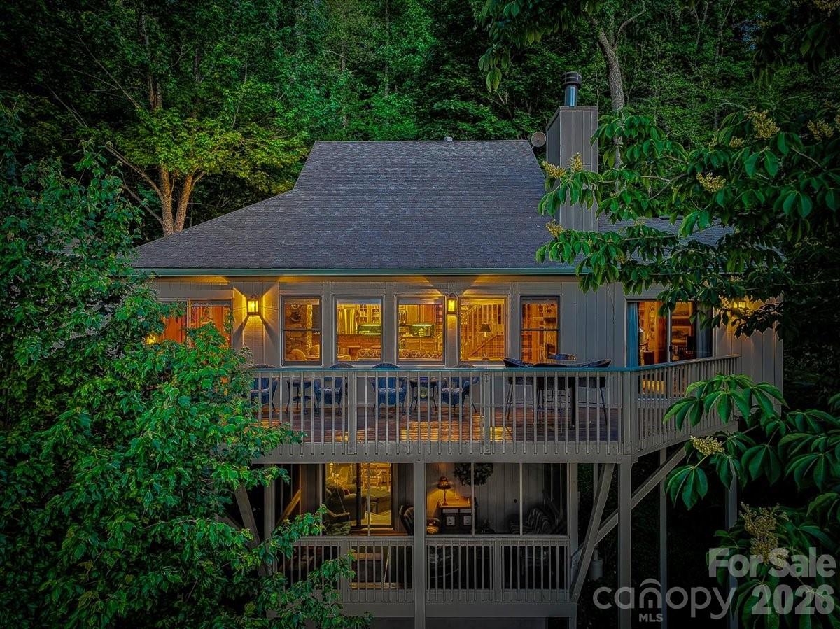121 Ivy Ridge Road Property Photo 1