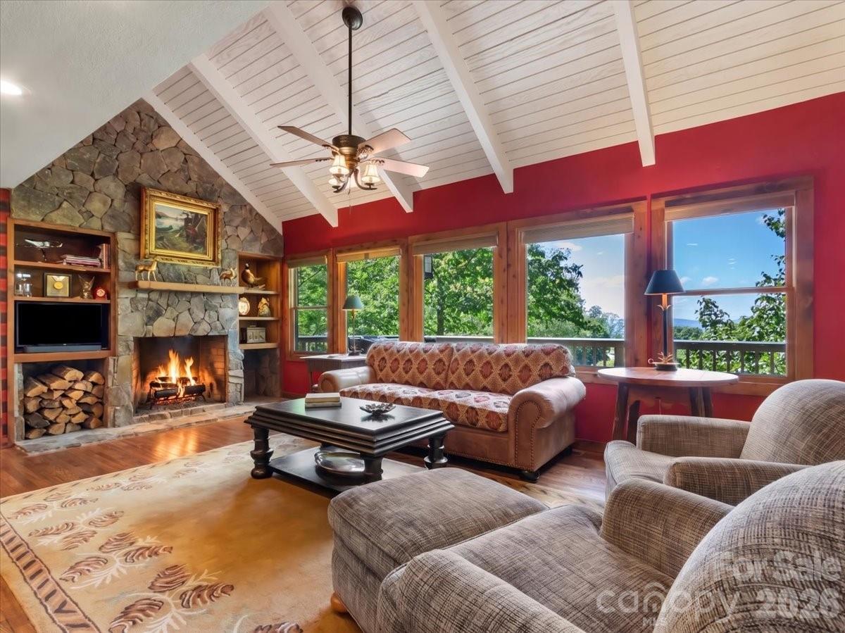 121 Ivy Ridge Road Property Photo 7