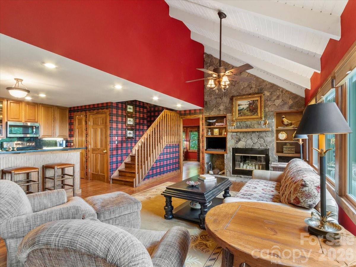 121 Ivy Ridge Road Property Photo 9