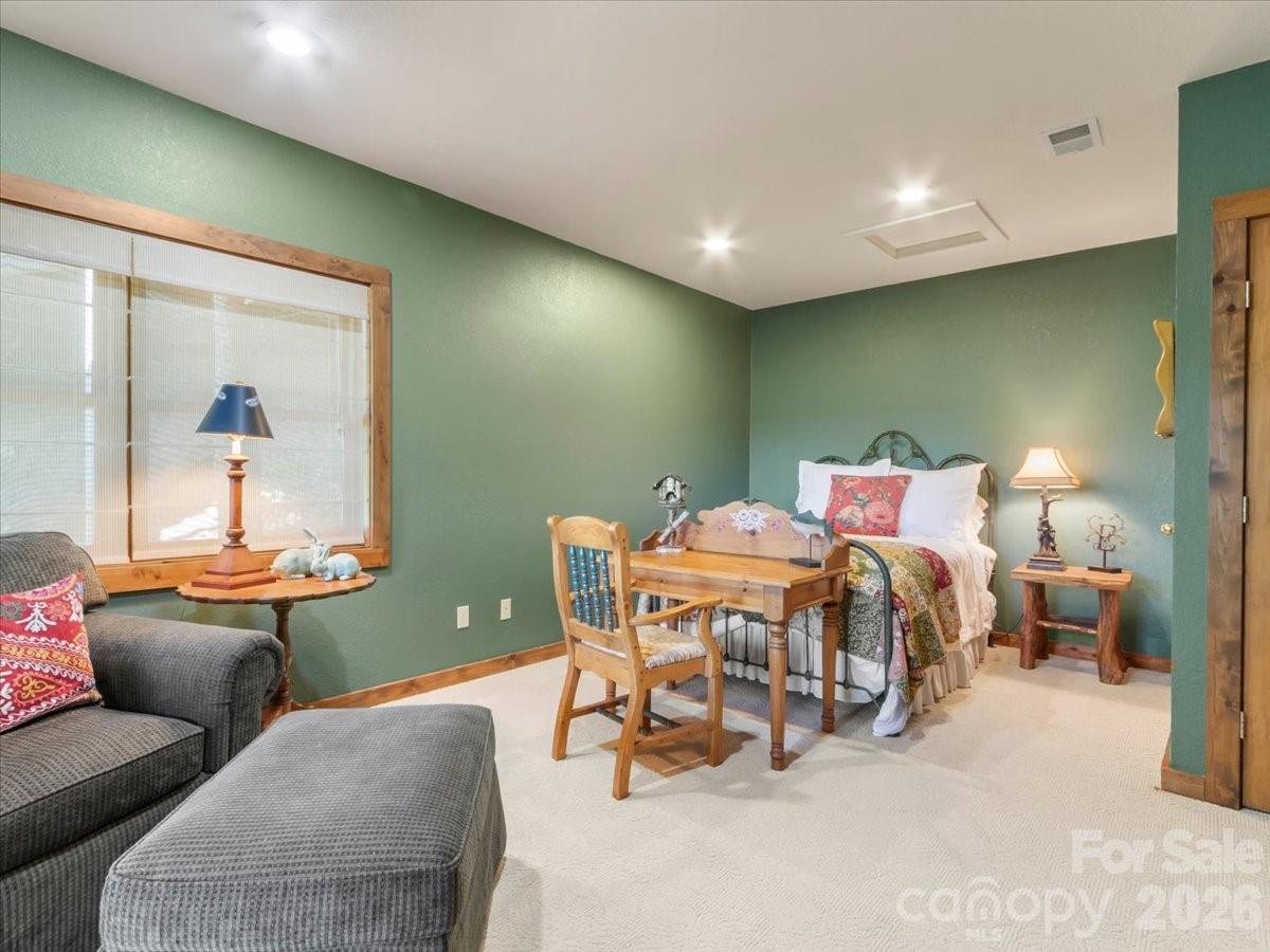 121 Ivy Ridge Road Property Photo 37