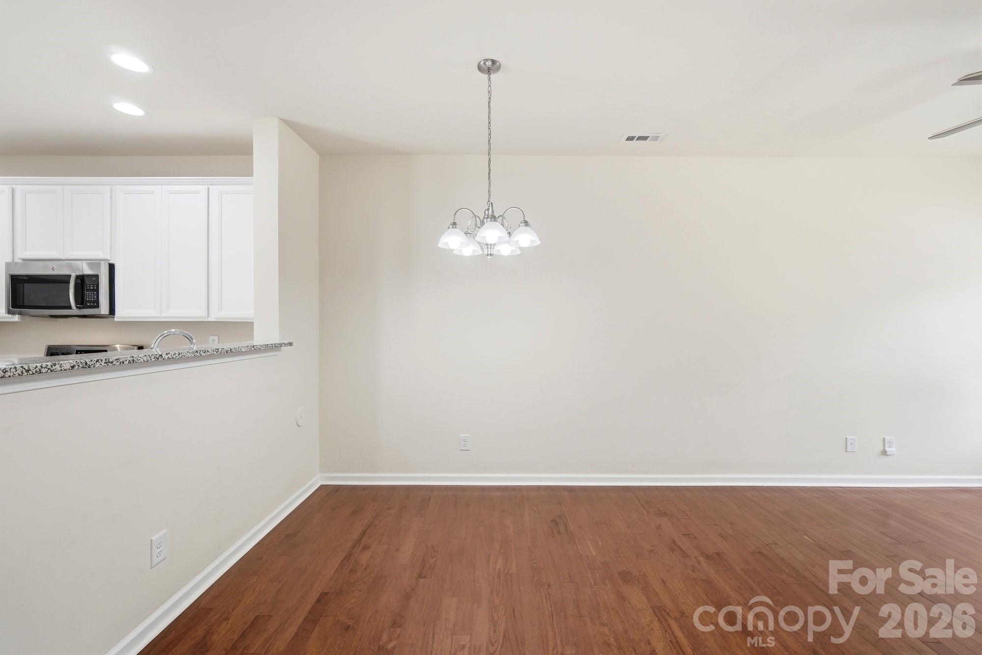 175 Limerick Road #b Property Photo 7