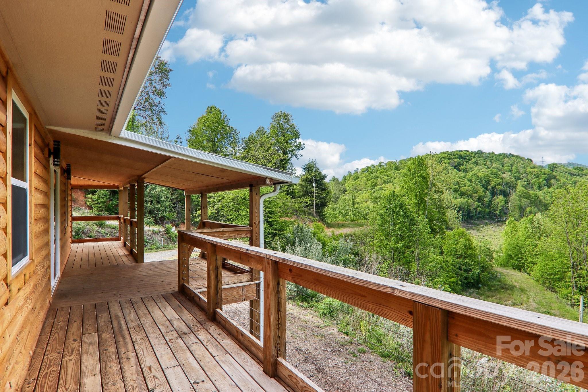 137 Red Maple Lane Property Photo 8