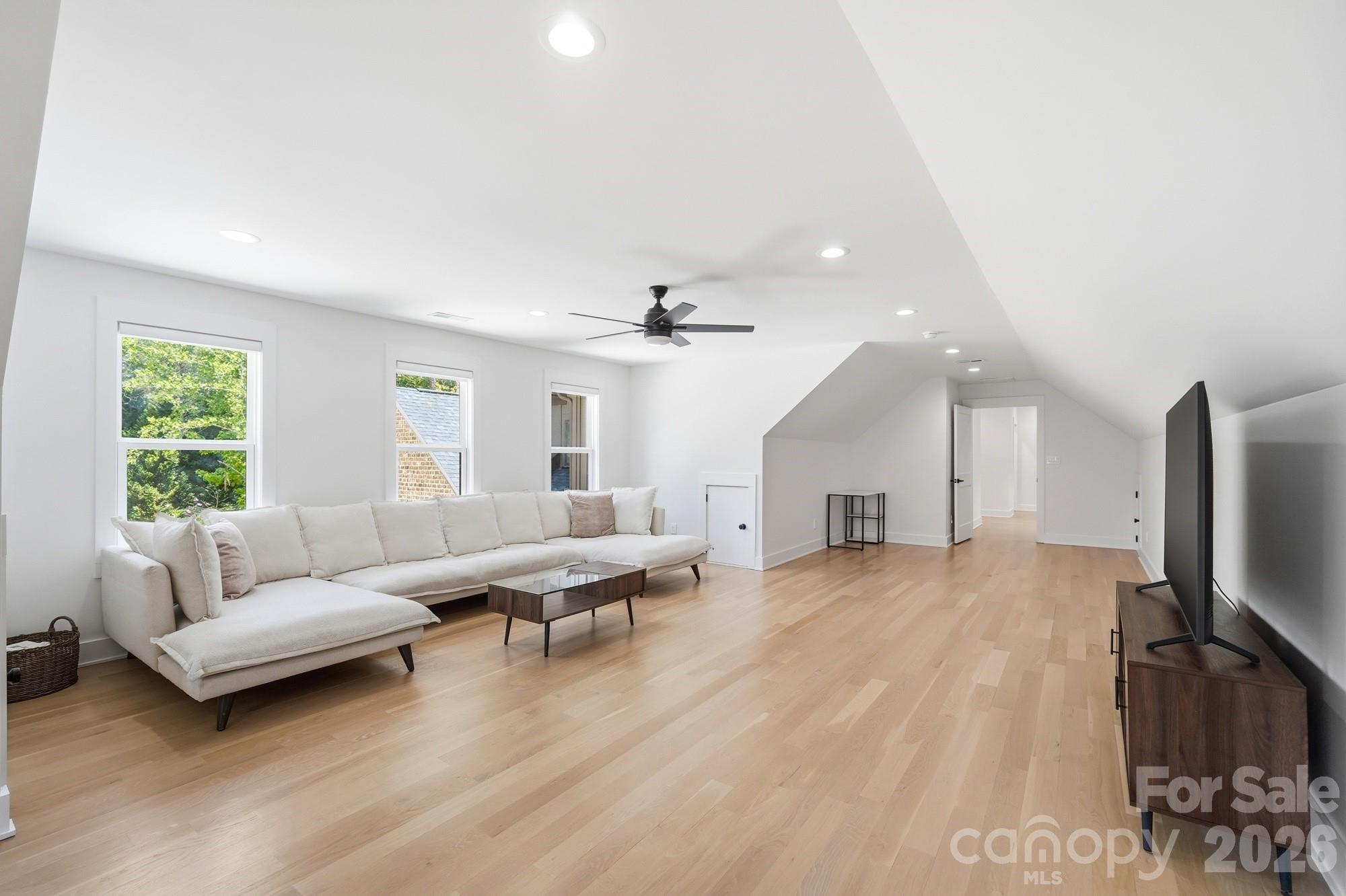 145 Crooked Branch Way Property Photo 35