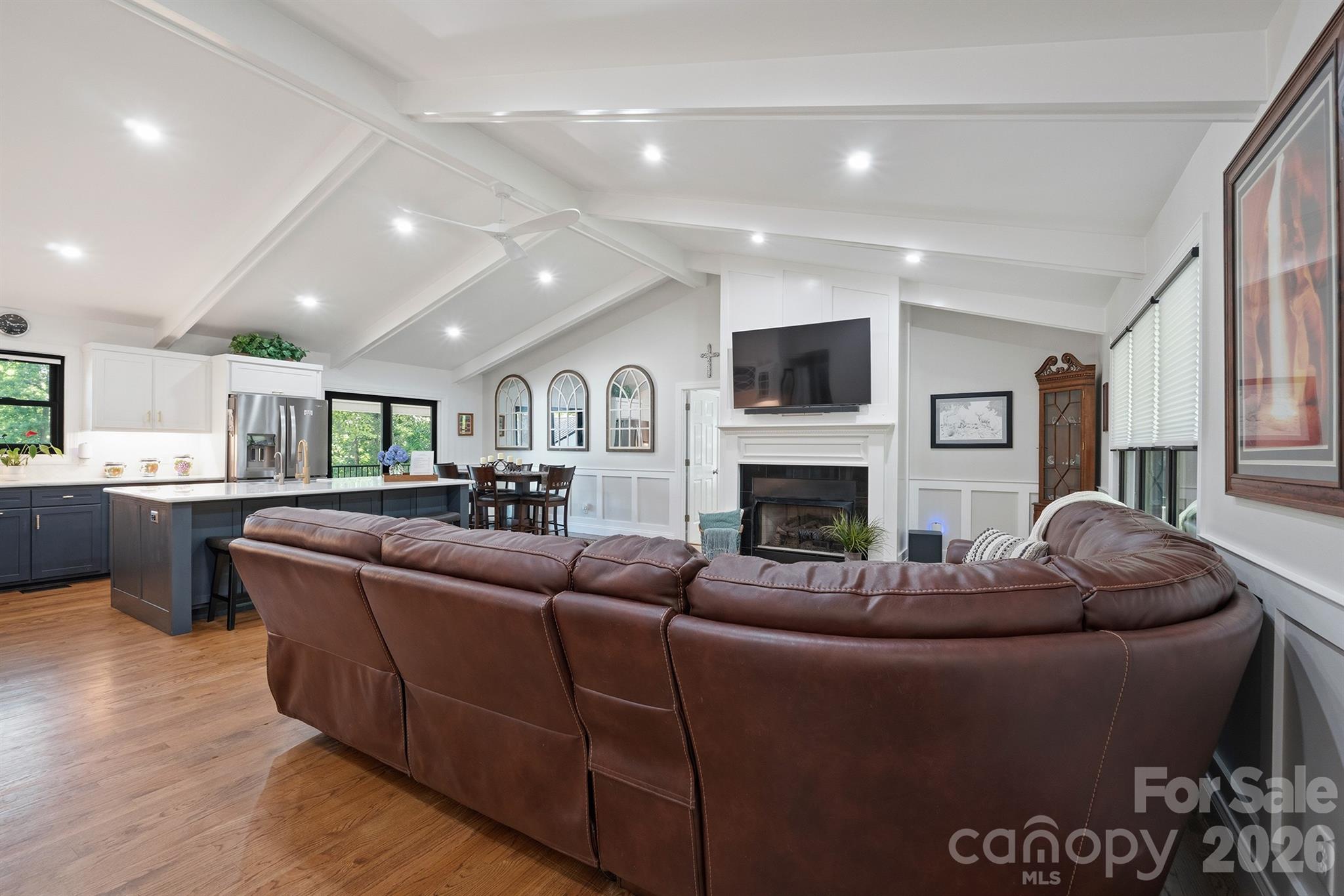 2549 S Lake Shore Road Property Photo 16
