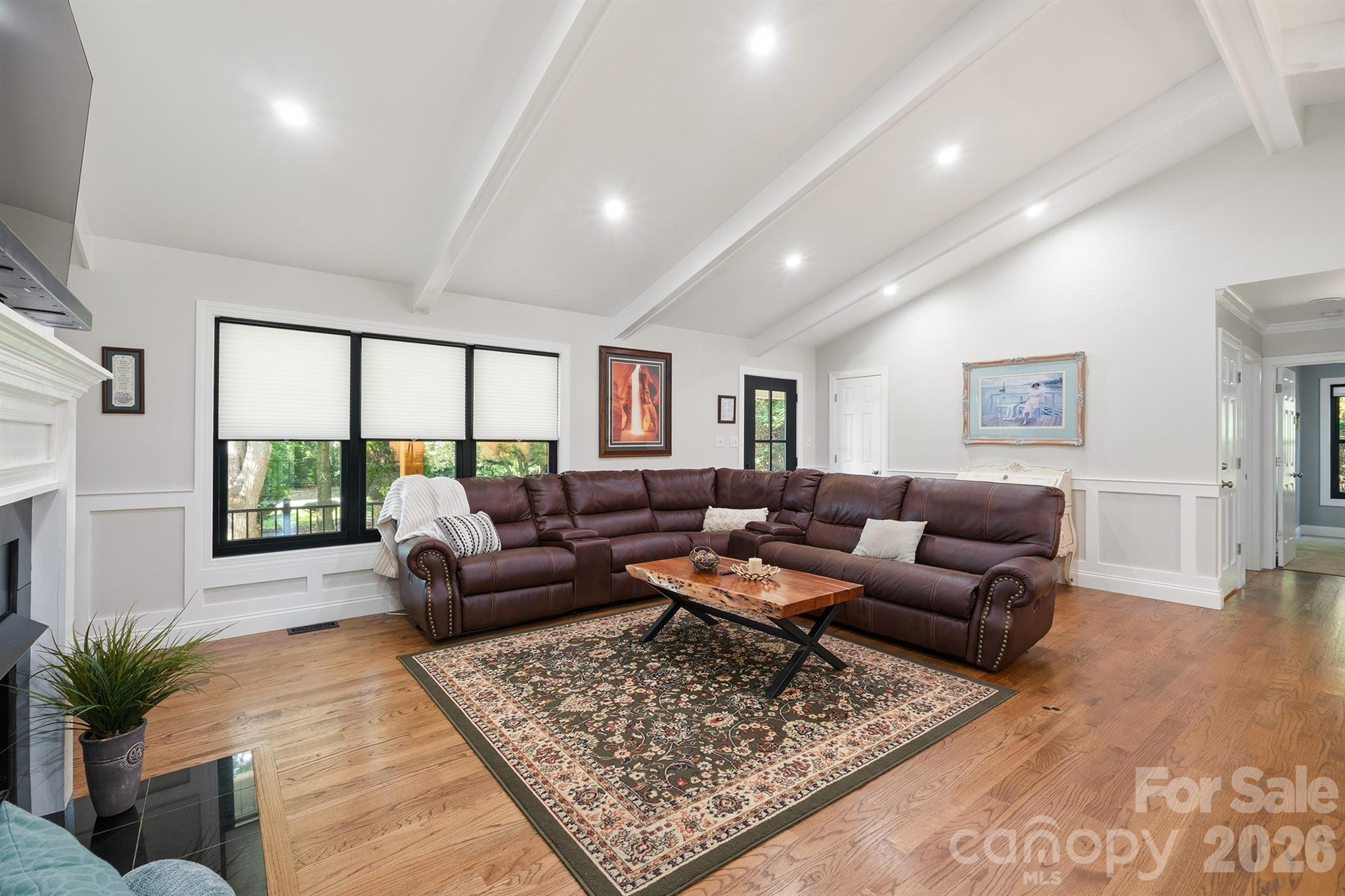 2549 S Lake Shore Road Property Photo 18