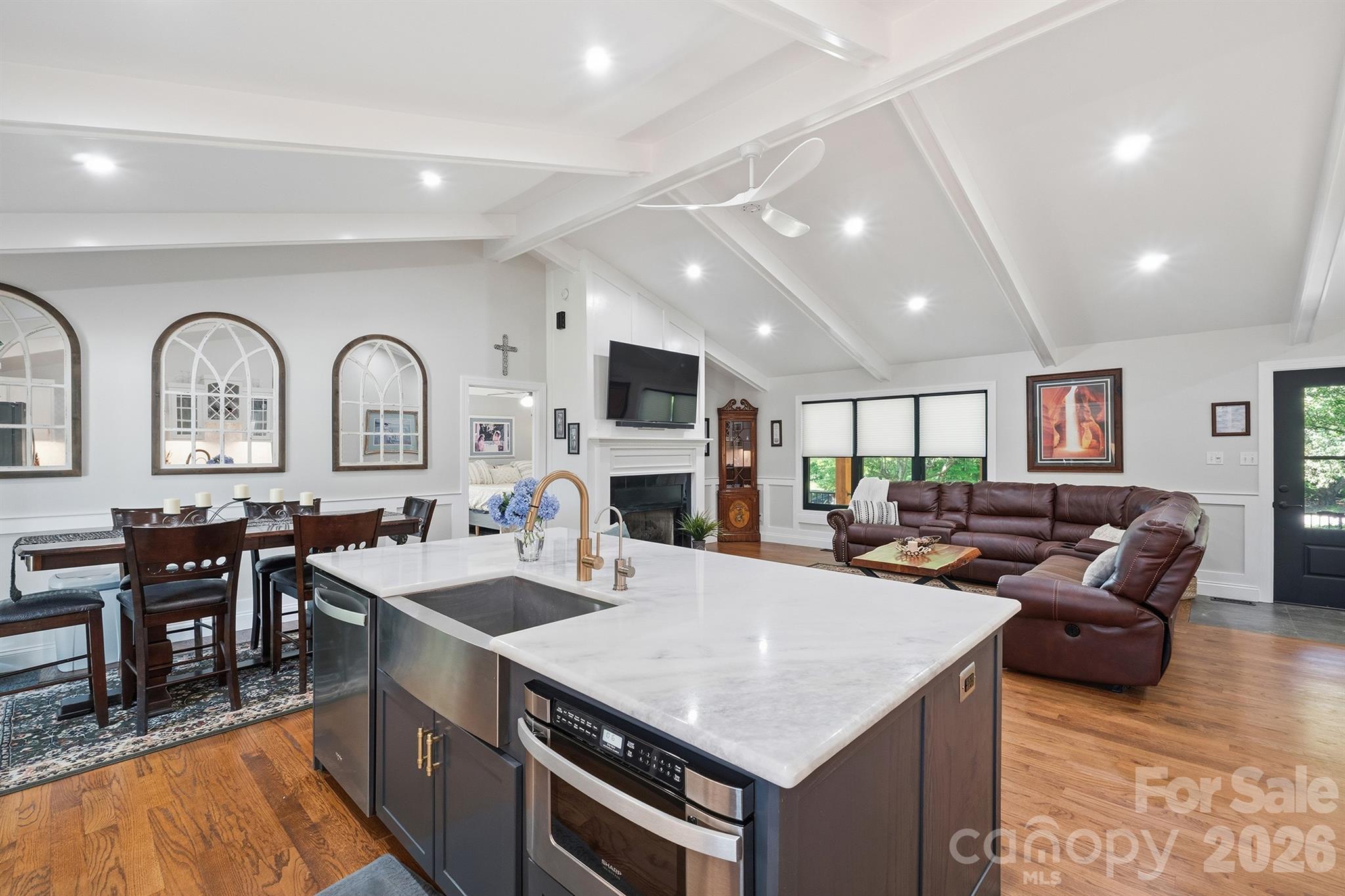 2549 S Lake Shore Road Property Photo 21