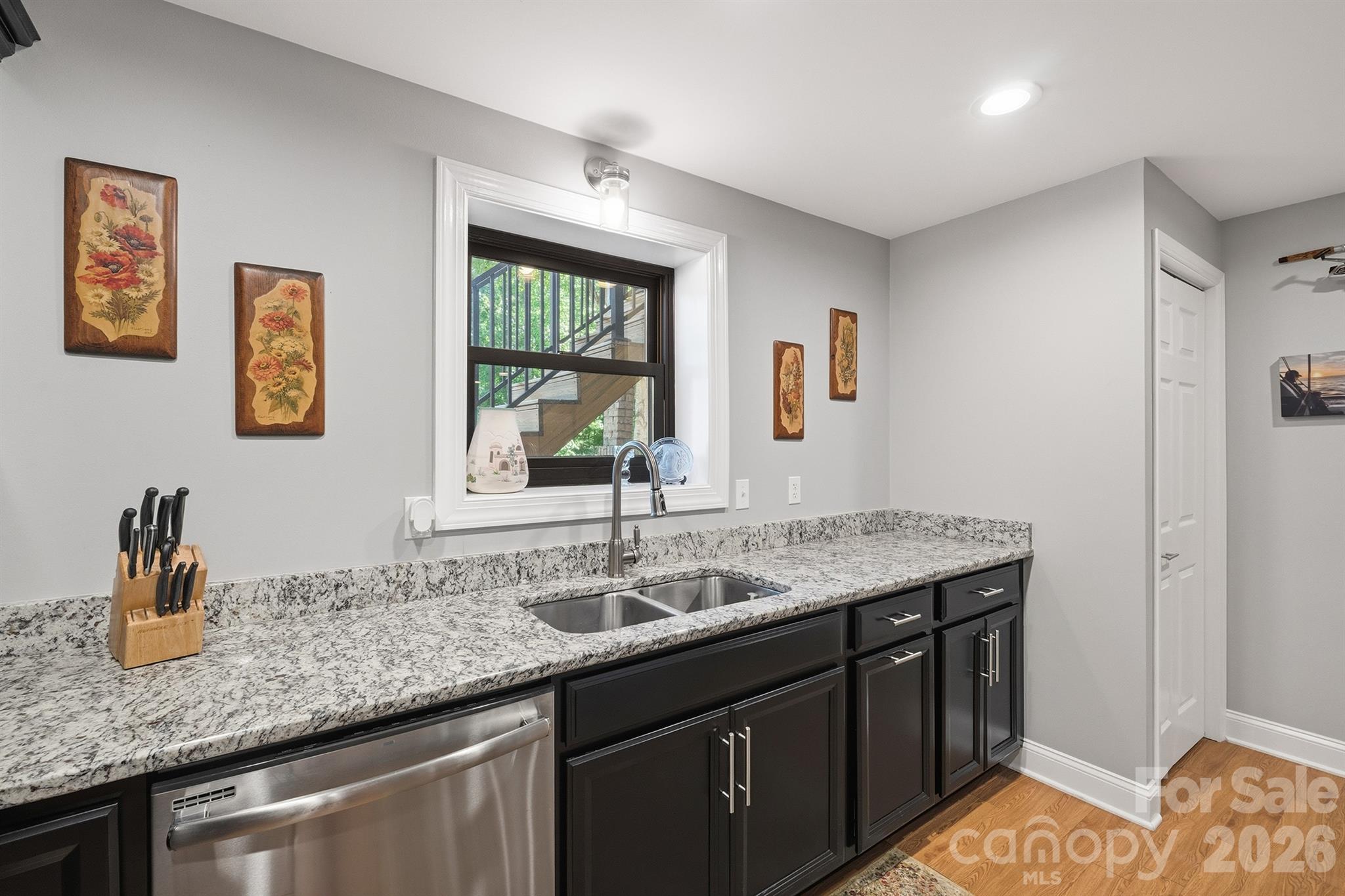 2549 S Lake Shore Road Property Photo 41