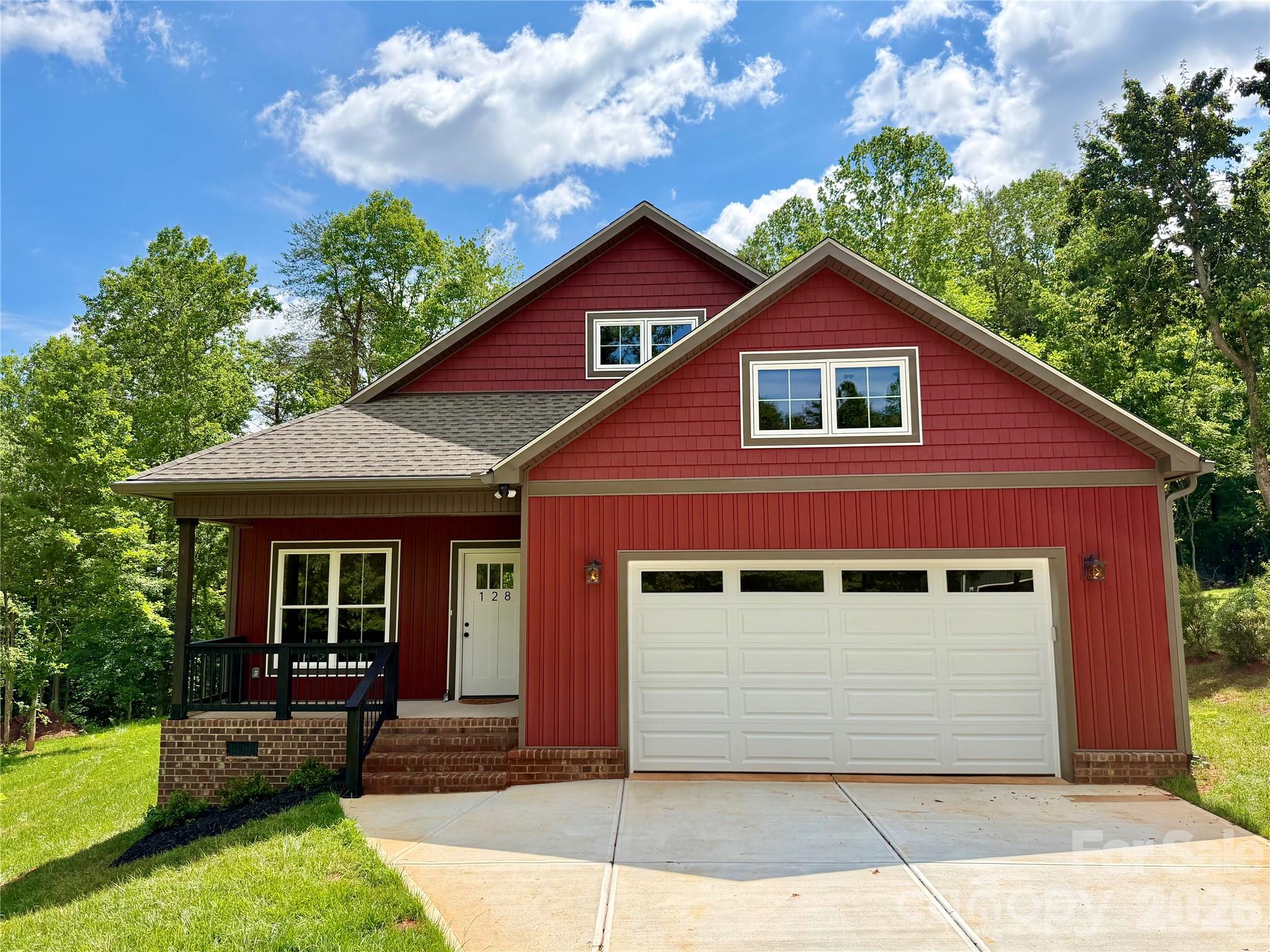 128 Arrowood Lane Property Photo 1