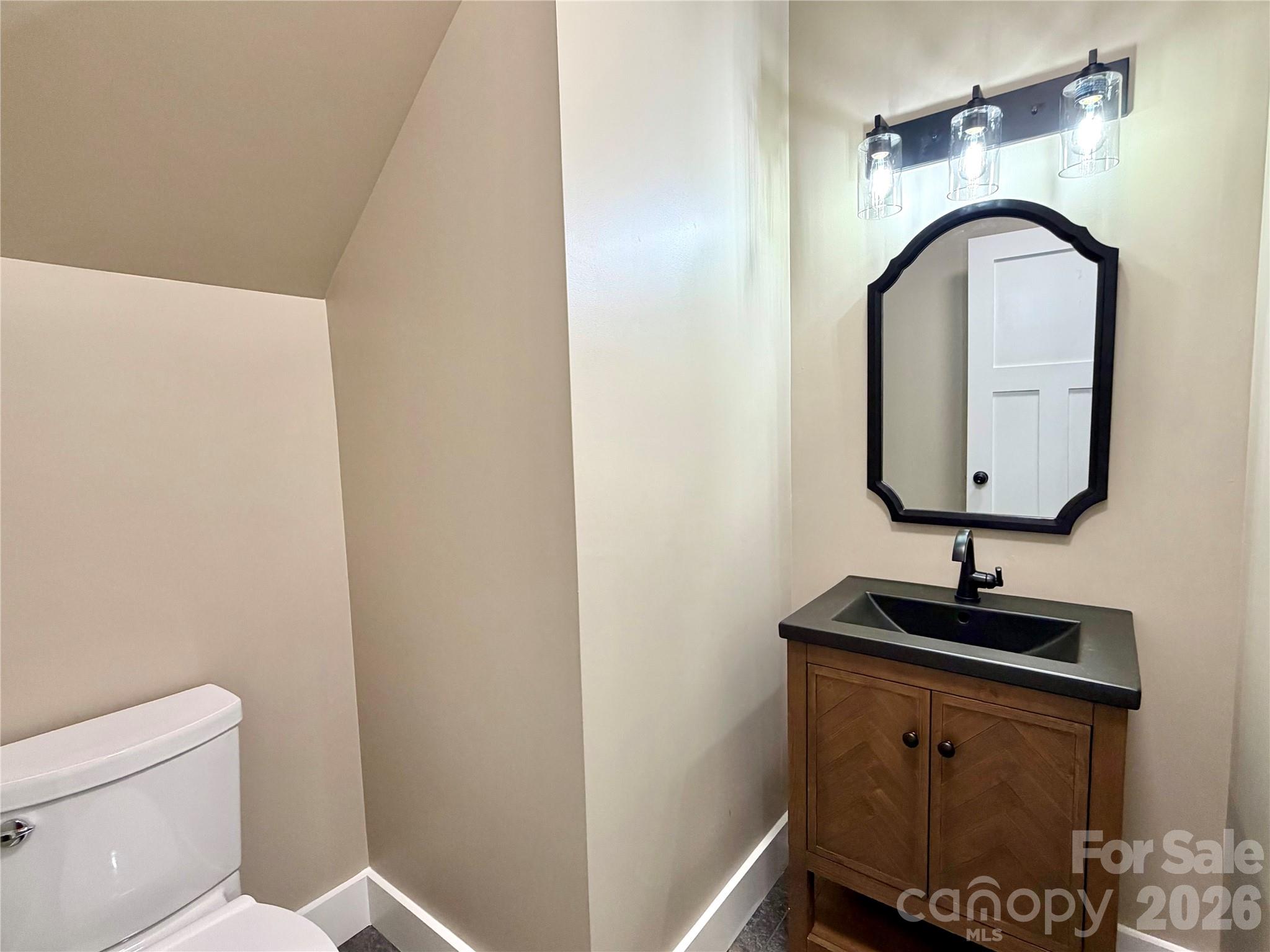 128 Arrowood Lane Property Photo 18
