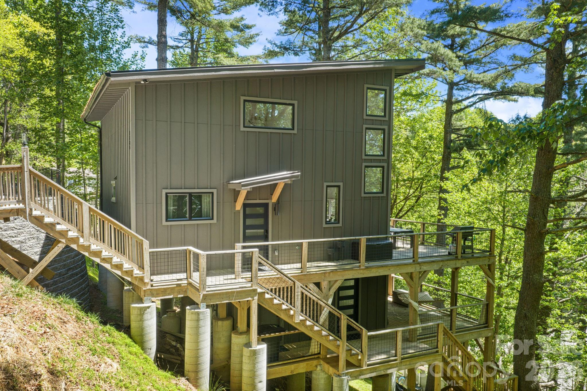 1385 Niley Cook Road Property Photo 1