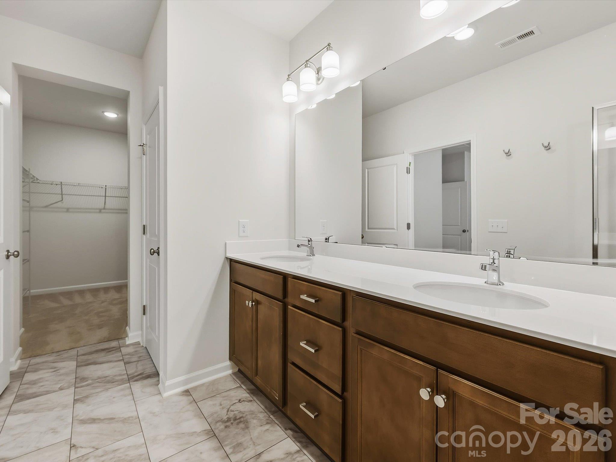 6605 Fire Lily Lane Property Photo 43