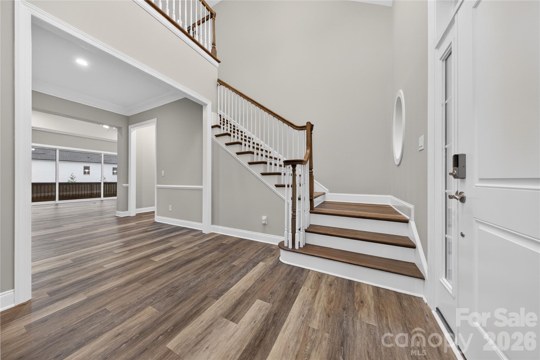 6044 Candlestick Lane Property Photo 3