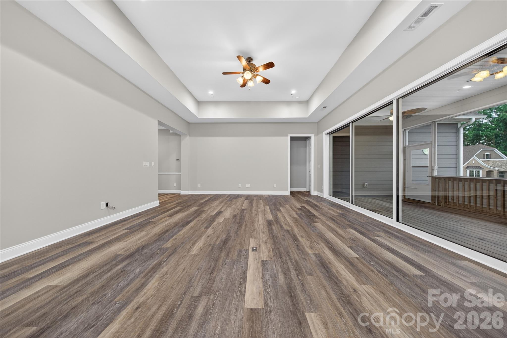 6044 Candlestick Lane Property Photo 10