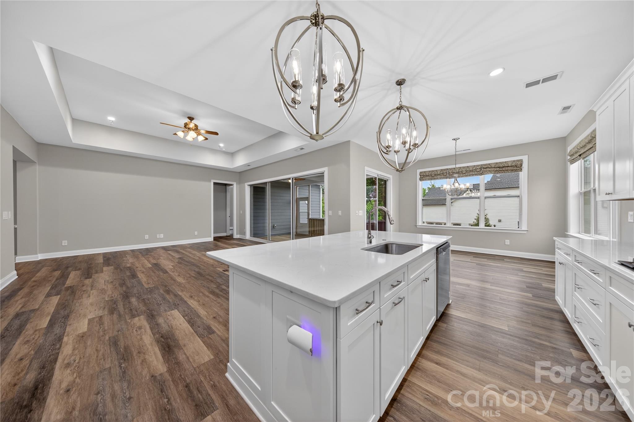 6044 Candlestick Lane Property Photo 16