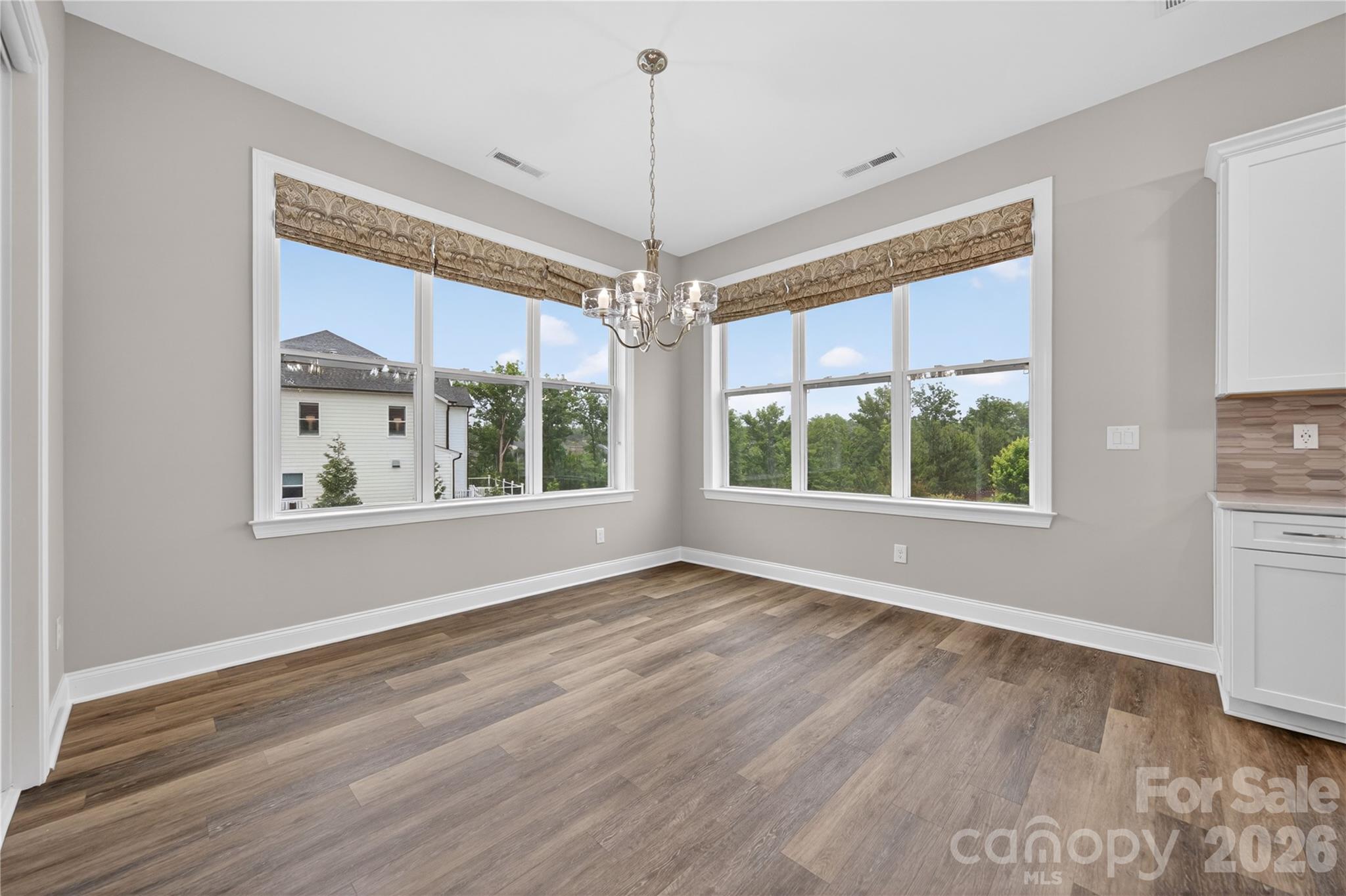 6044 Candlestick Lane Property Photo 17