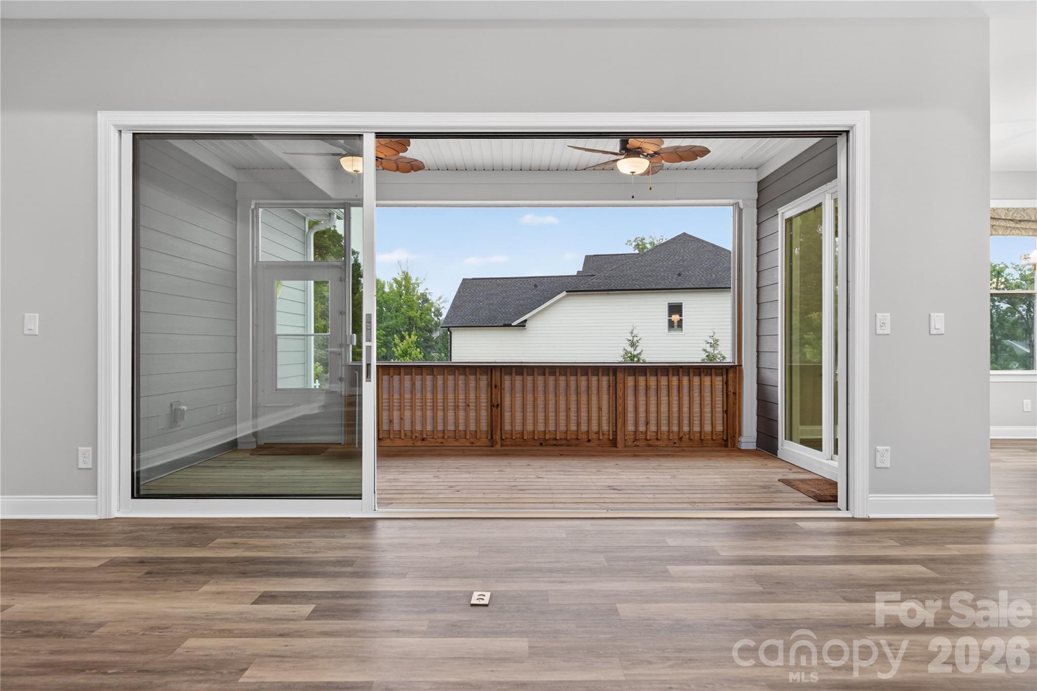 6044 Candlestick Lane Property Photo 32