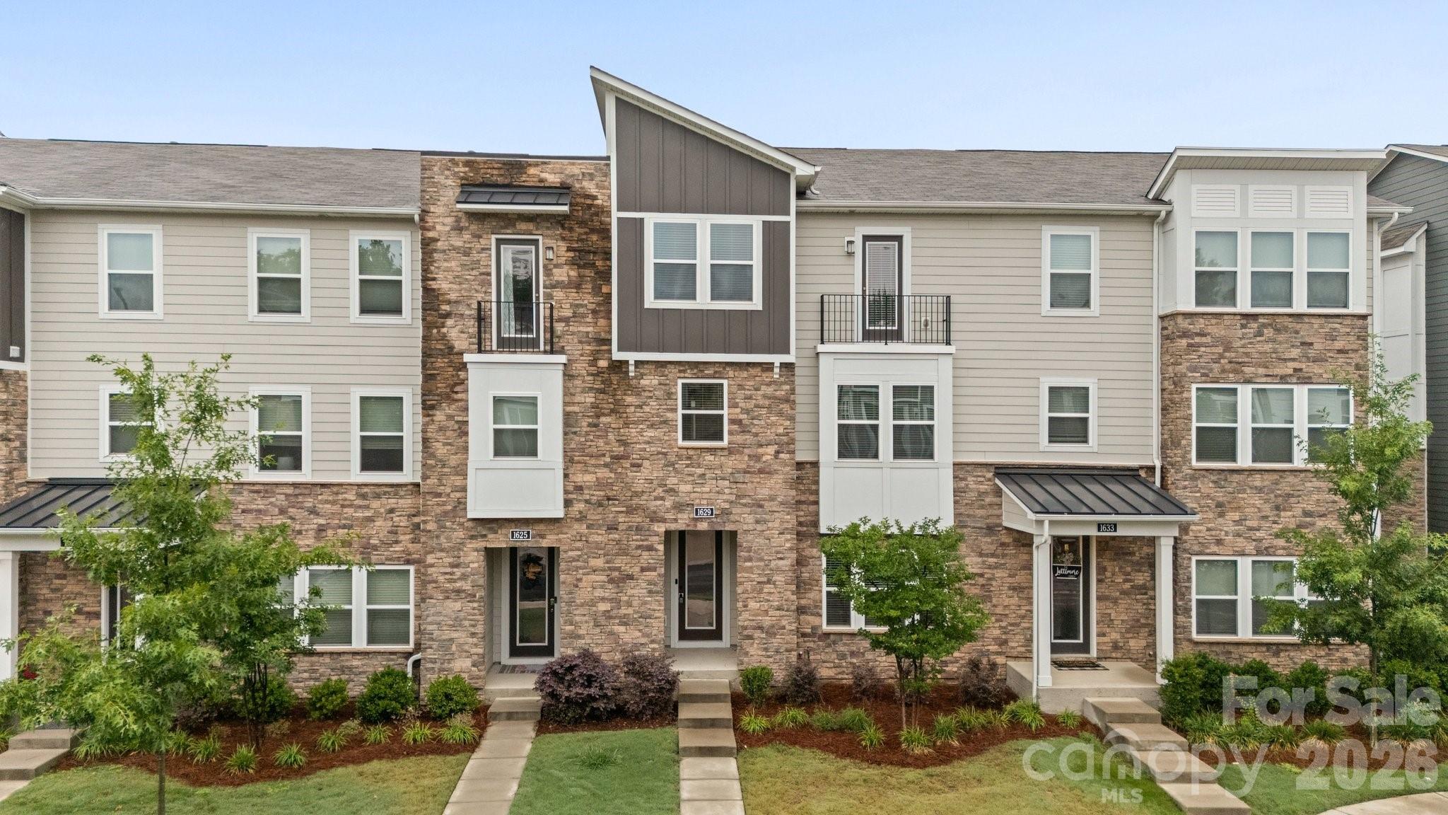 1629 Unison Drive Property Photo 2