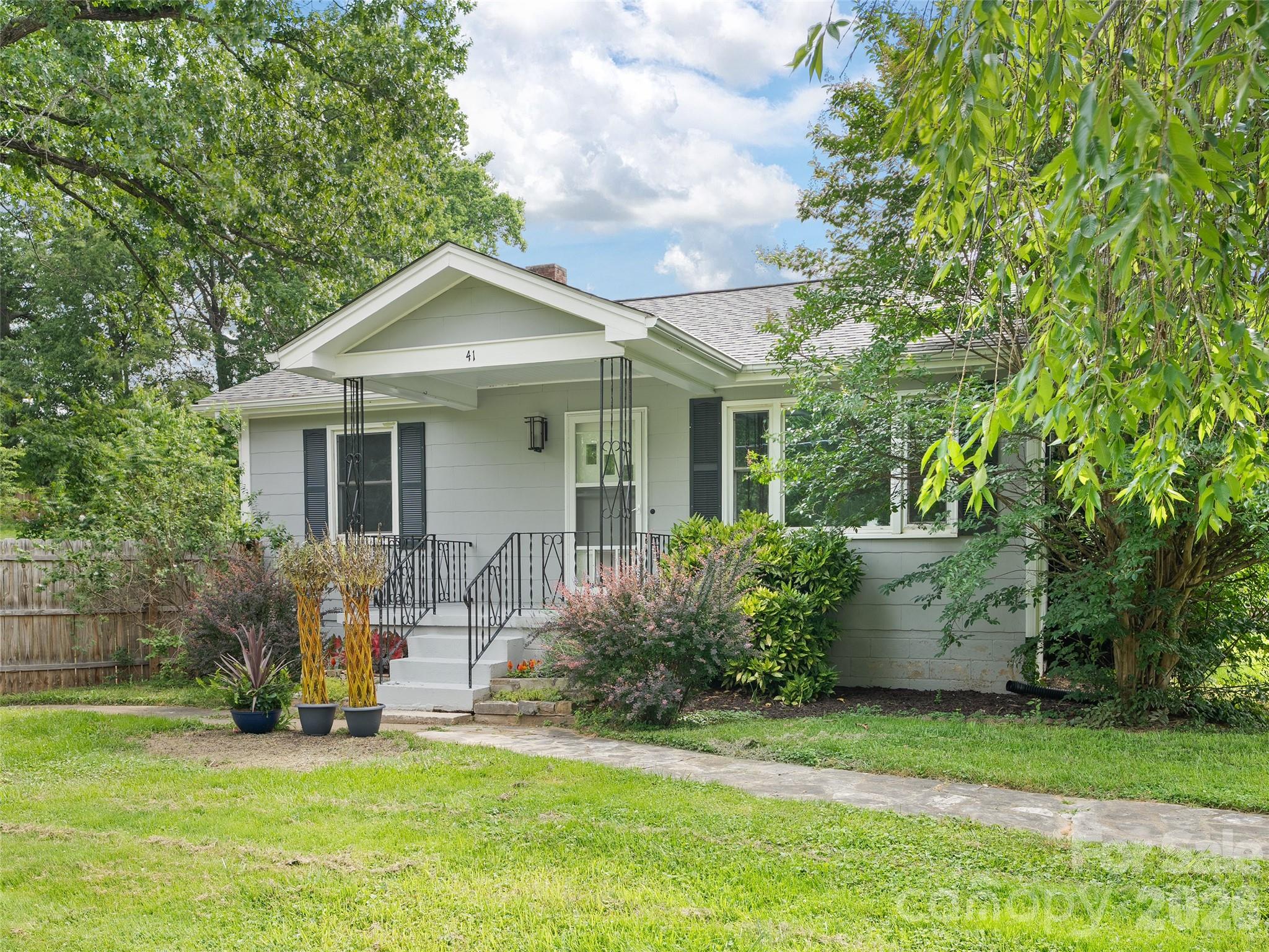 41 Cedar Street Property Photo 1