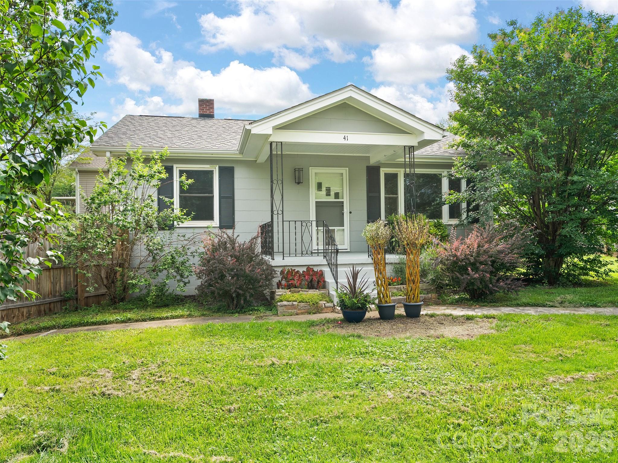 41 Cedar Street Property Photo 3