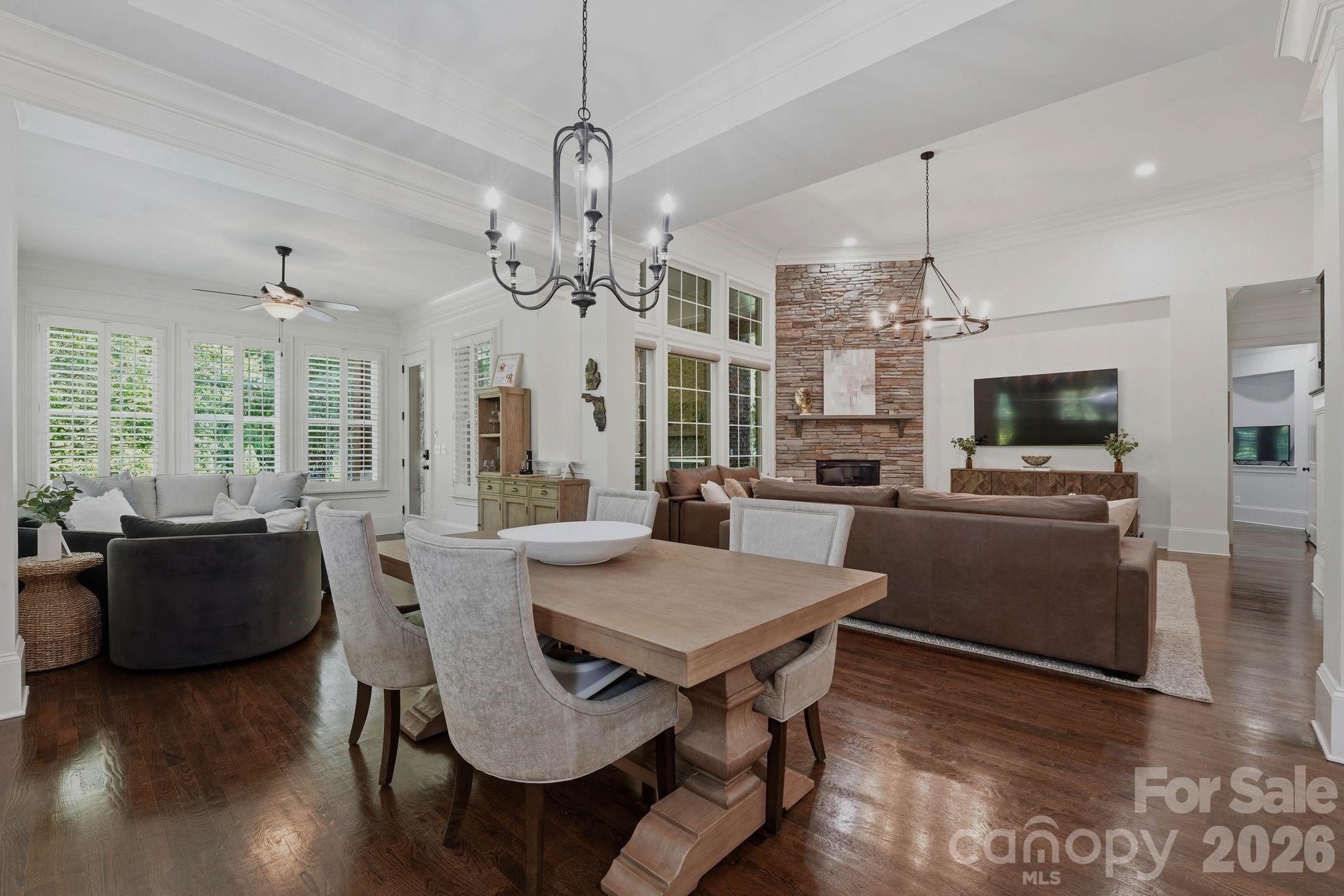 221 Glenmoor Drive Property Photo 11