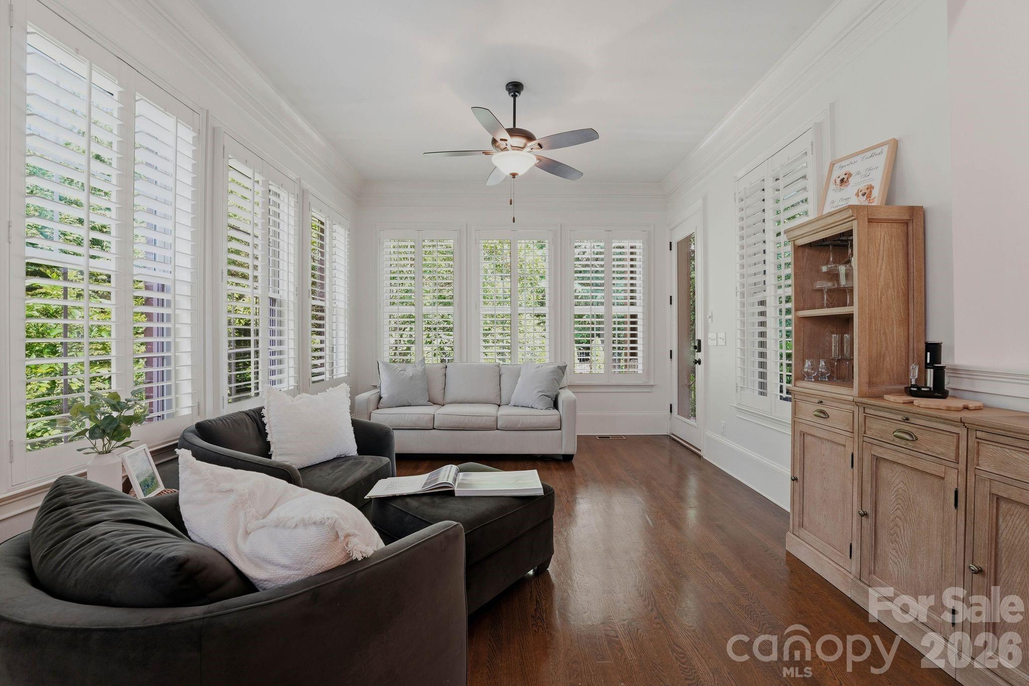 221 Glenmoor Drive Property Photo 12