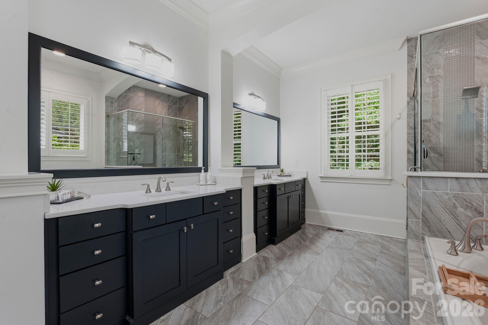 221 Glenmoor Drive Property Photo 14
