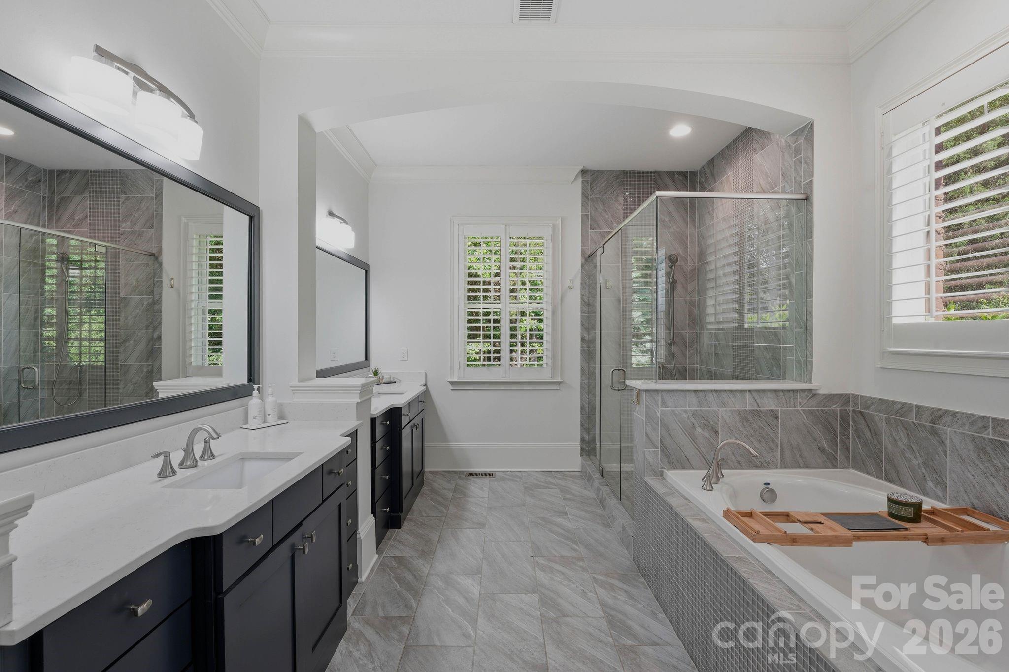 221 Glenmoor Drive Property Photo 15