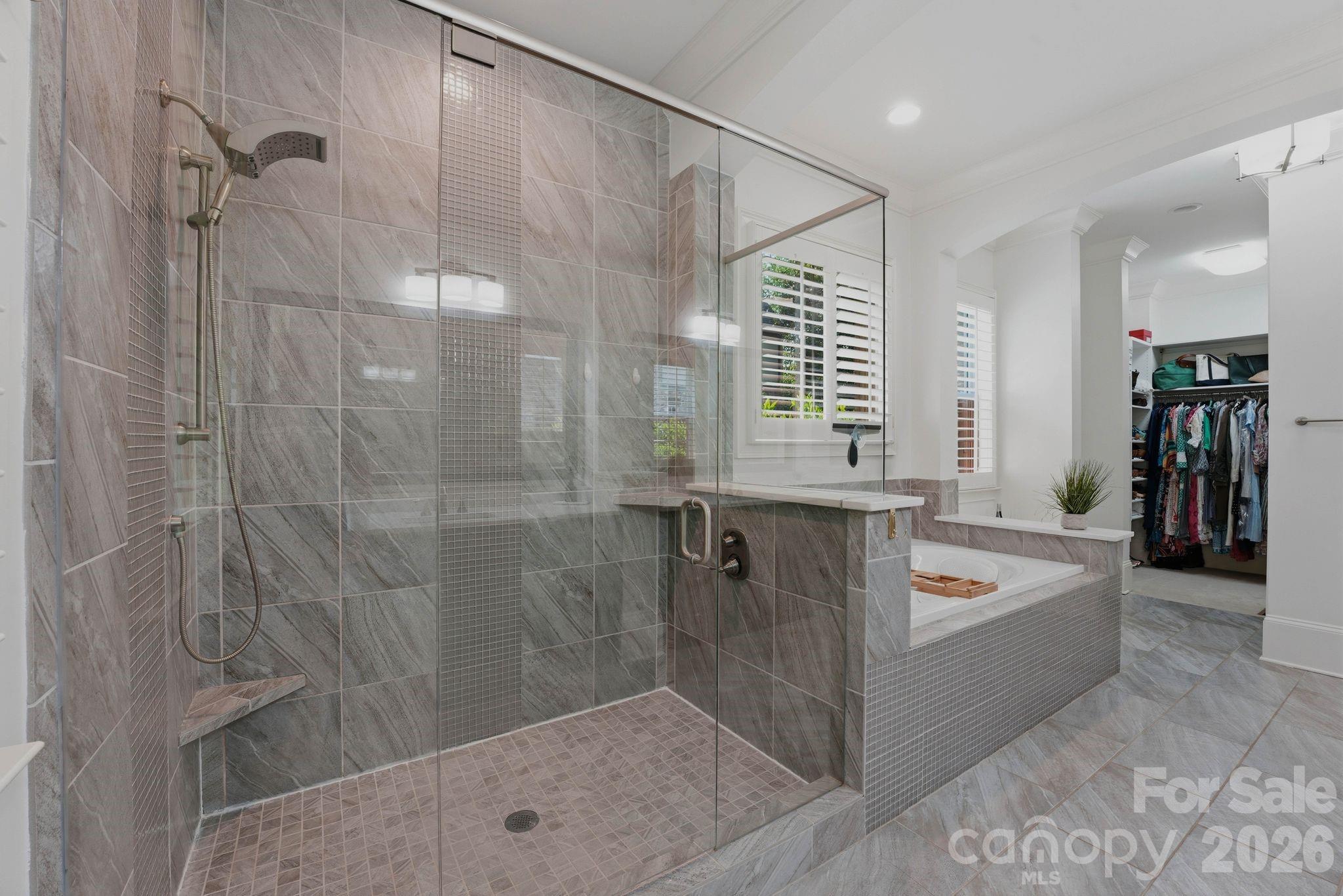 221 Glenmoor Drive Property Photo 17