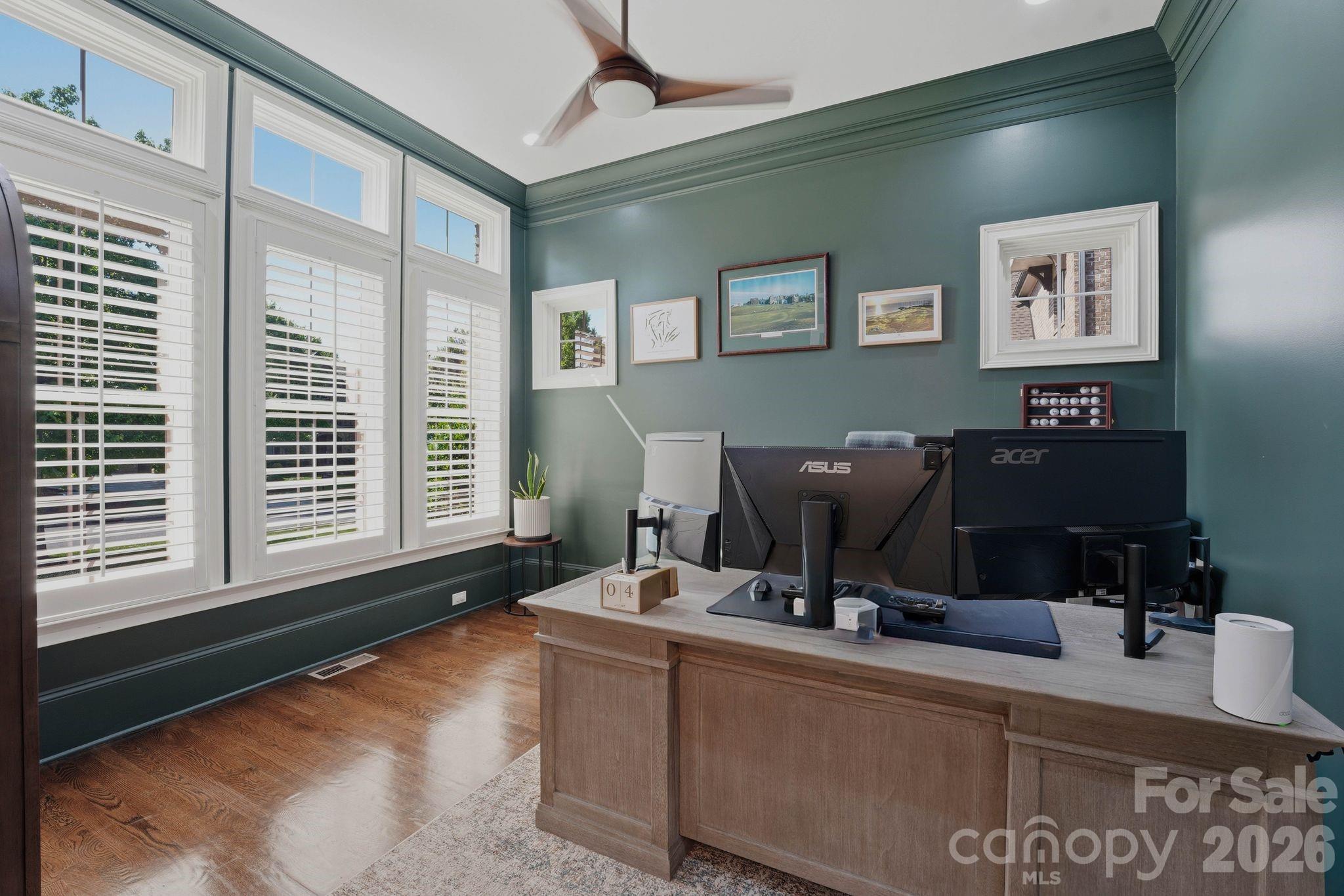 221 Glenmoor Drive Property Photo 23