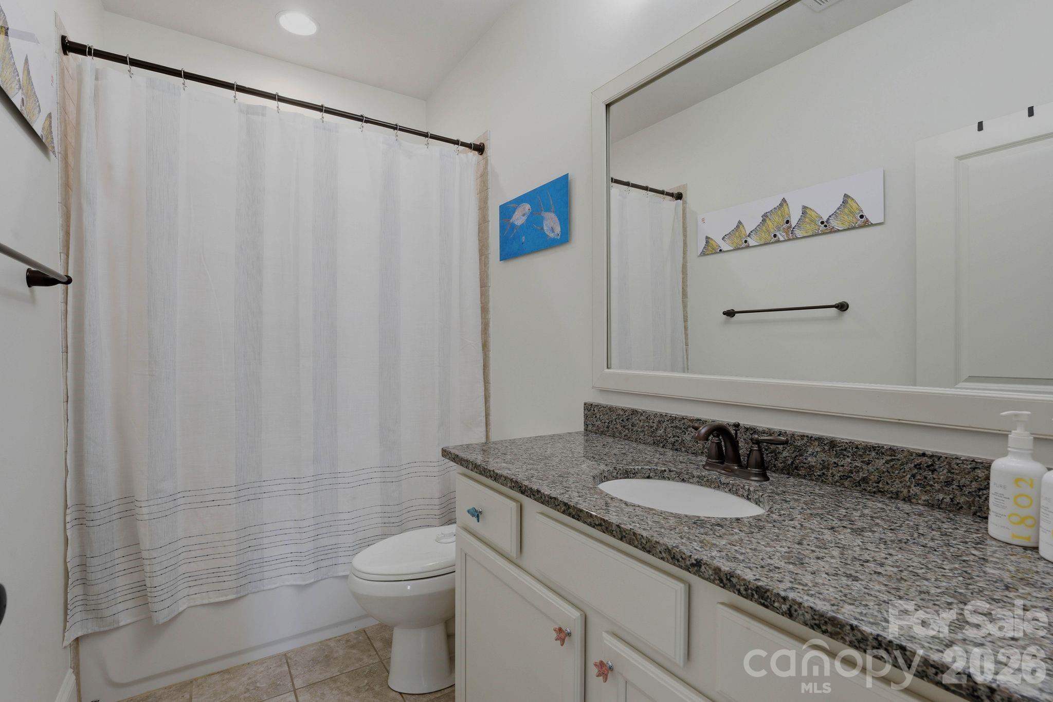 221 Glenmoor Drive Property Photo 27