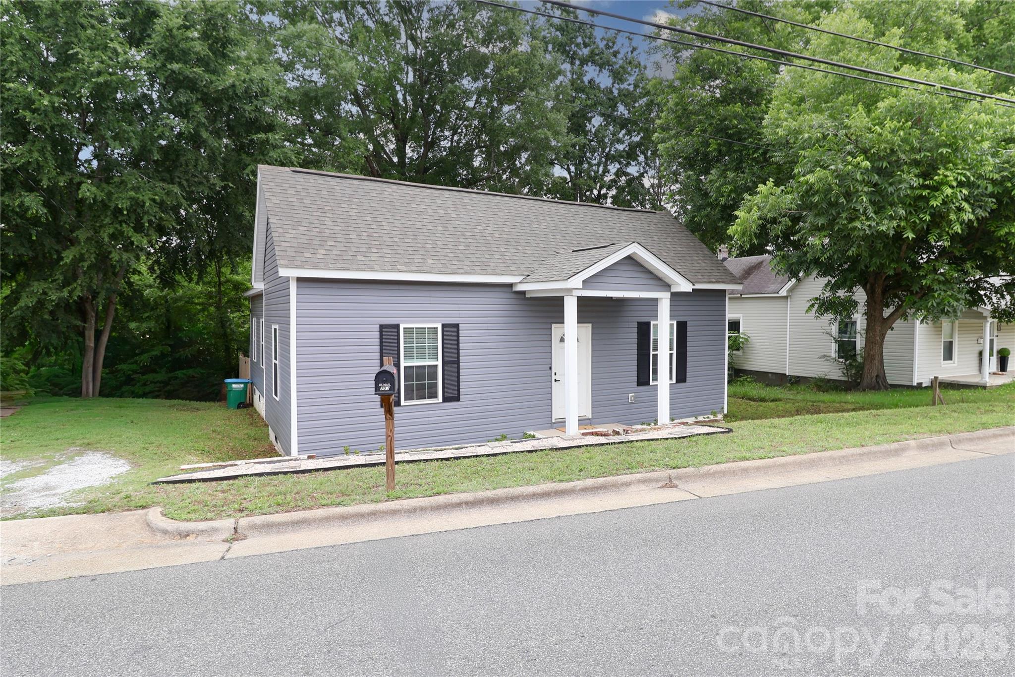 703 S Main Street Property Photo 41