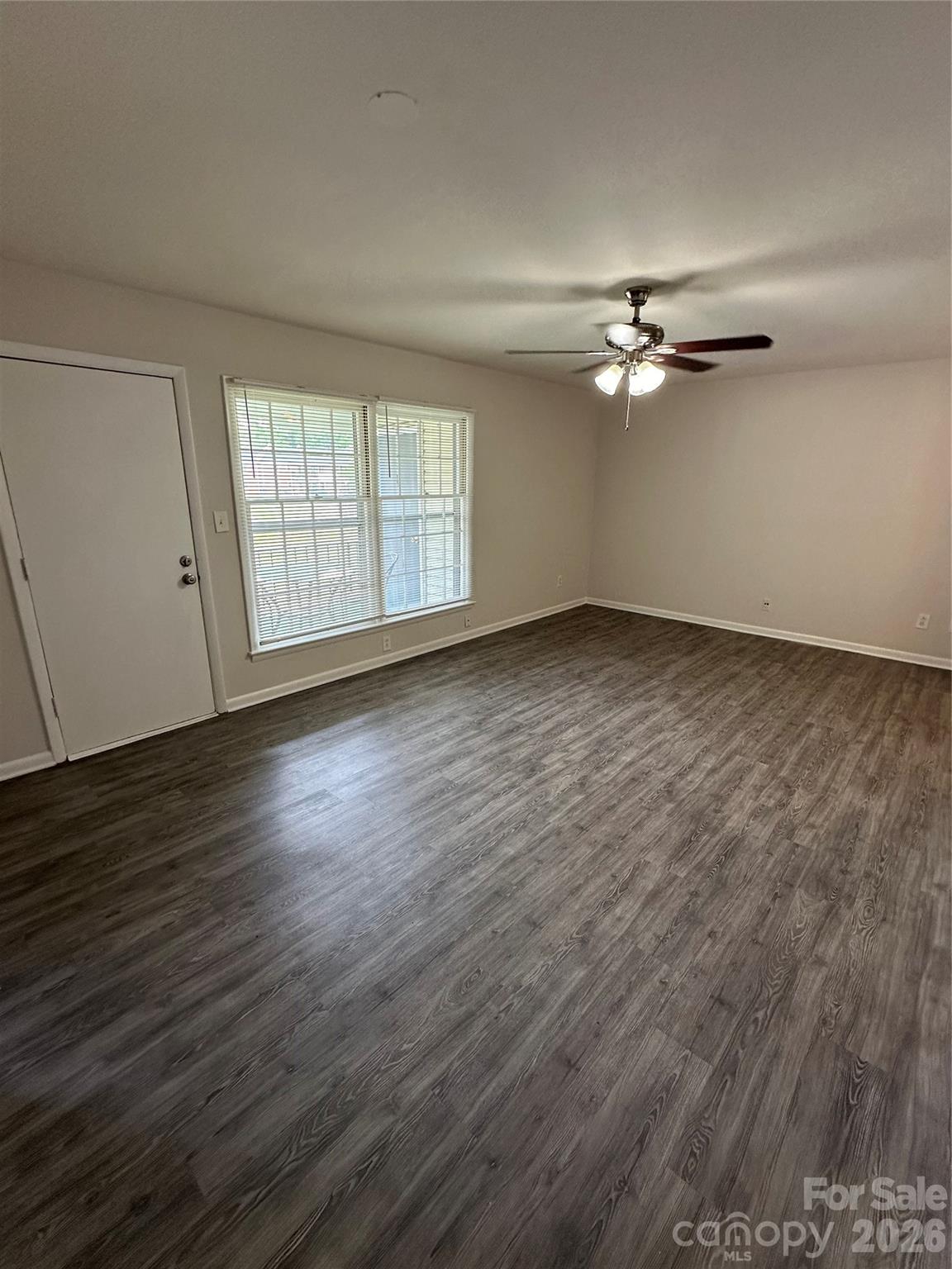 4605 Coronado Drive K Property Photo 7