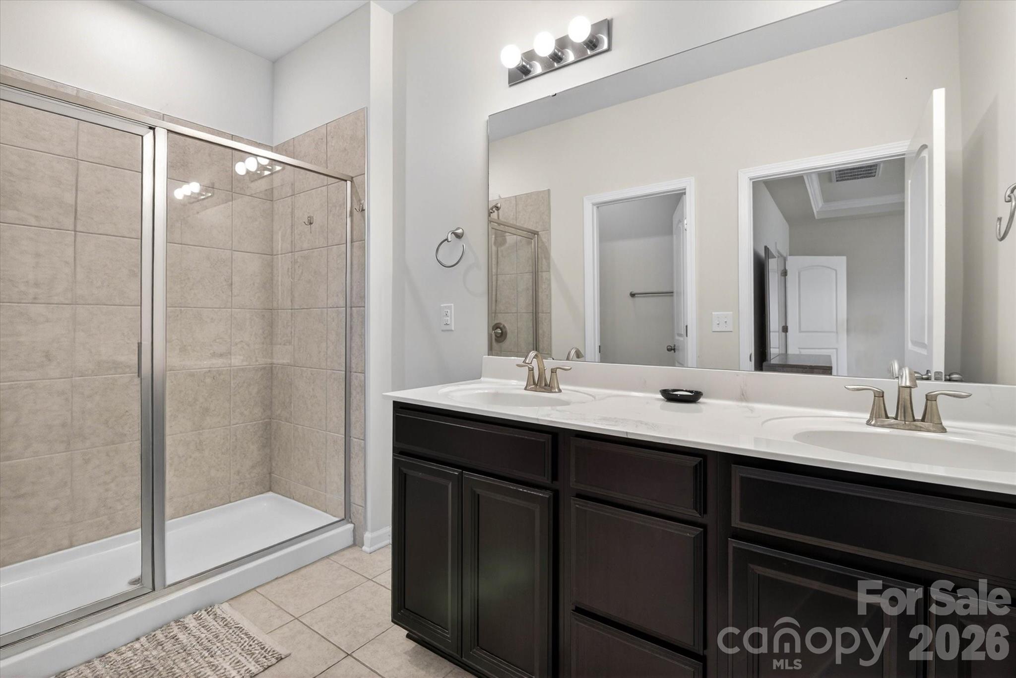 6629 Meridale Forest Drive Property Photo 17