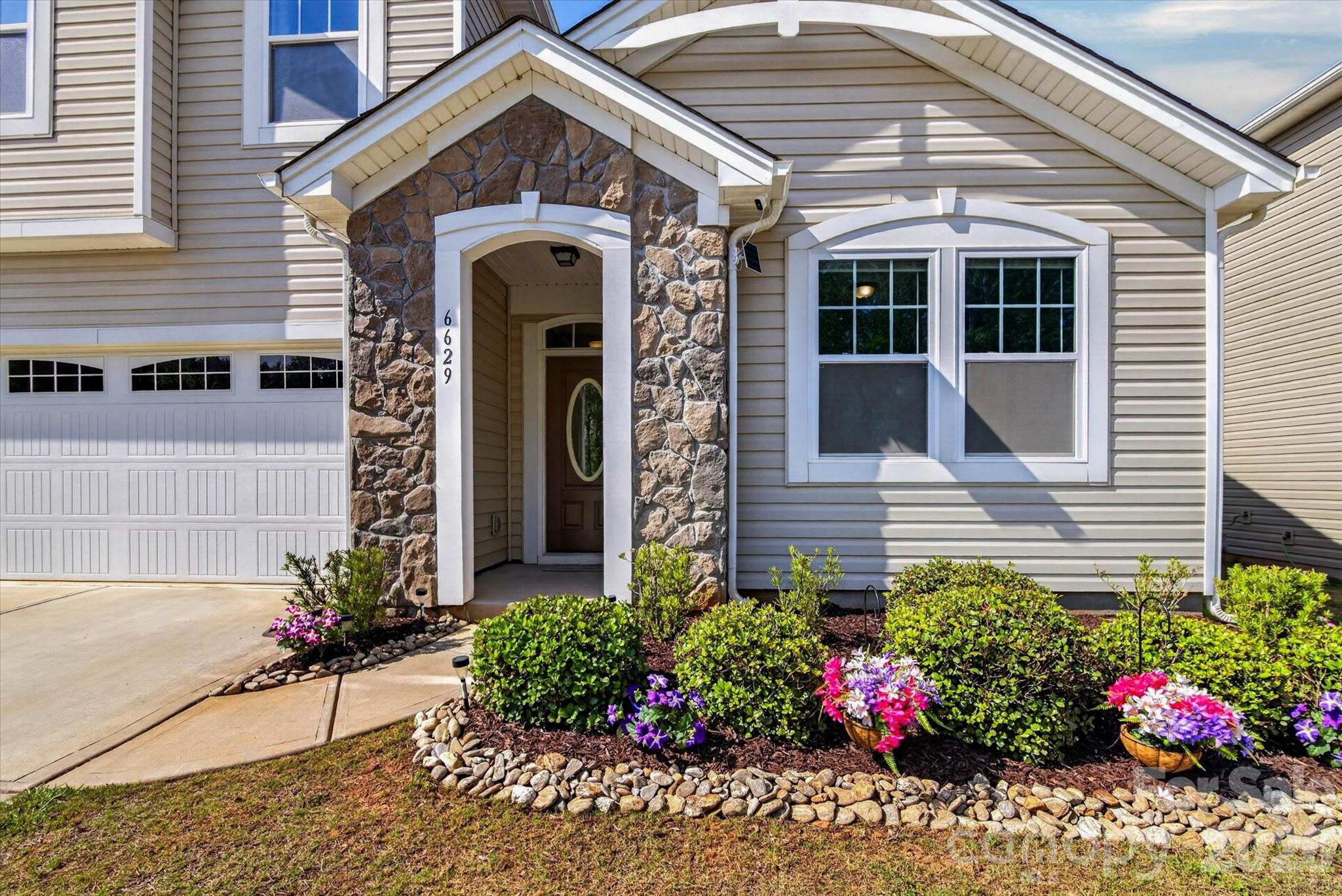 6629 Meridale Forest Drive Property Photo 42